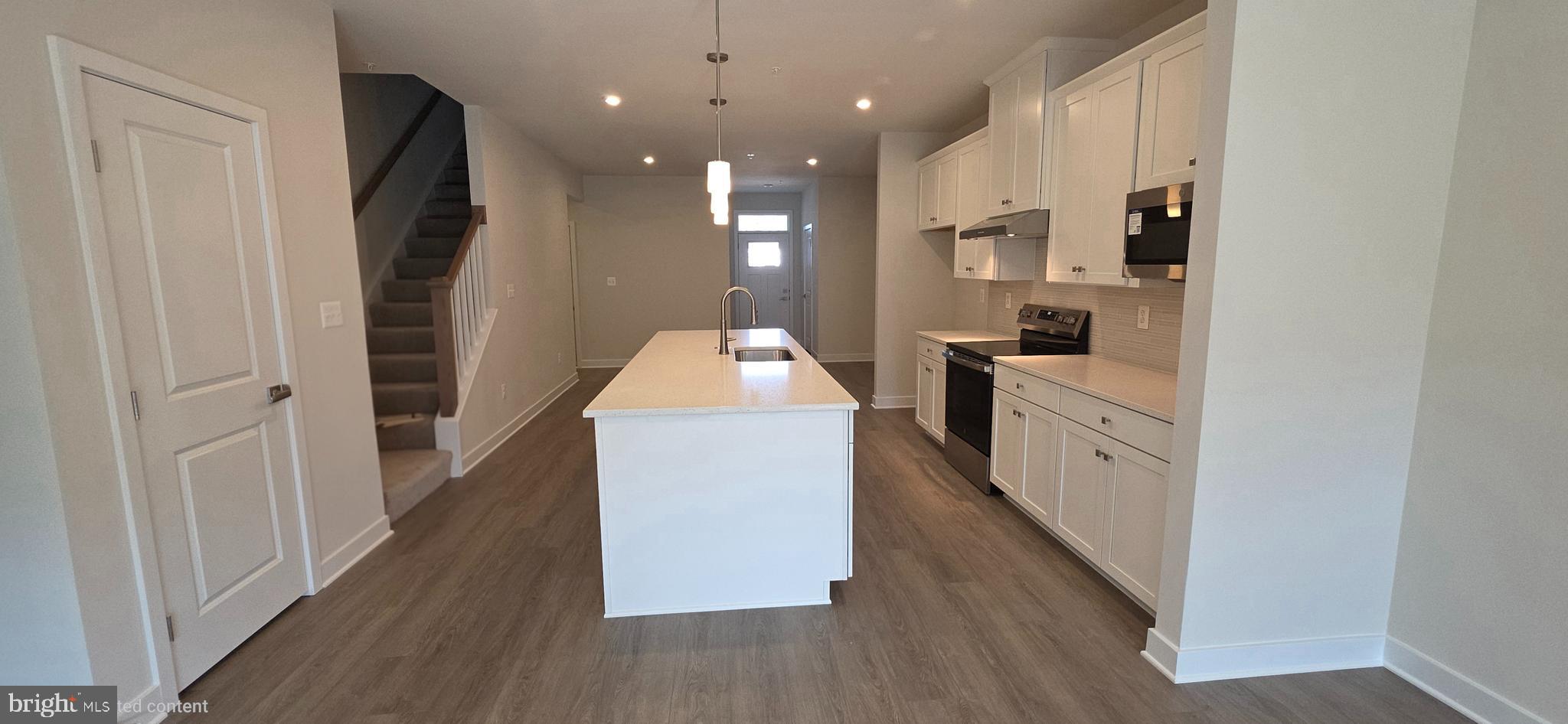 NELLS ACRES - Residential