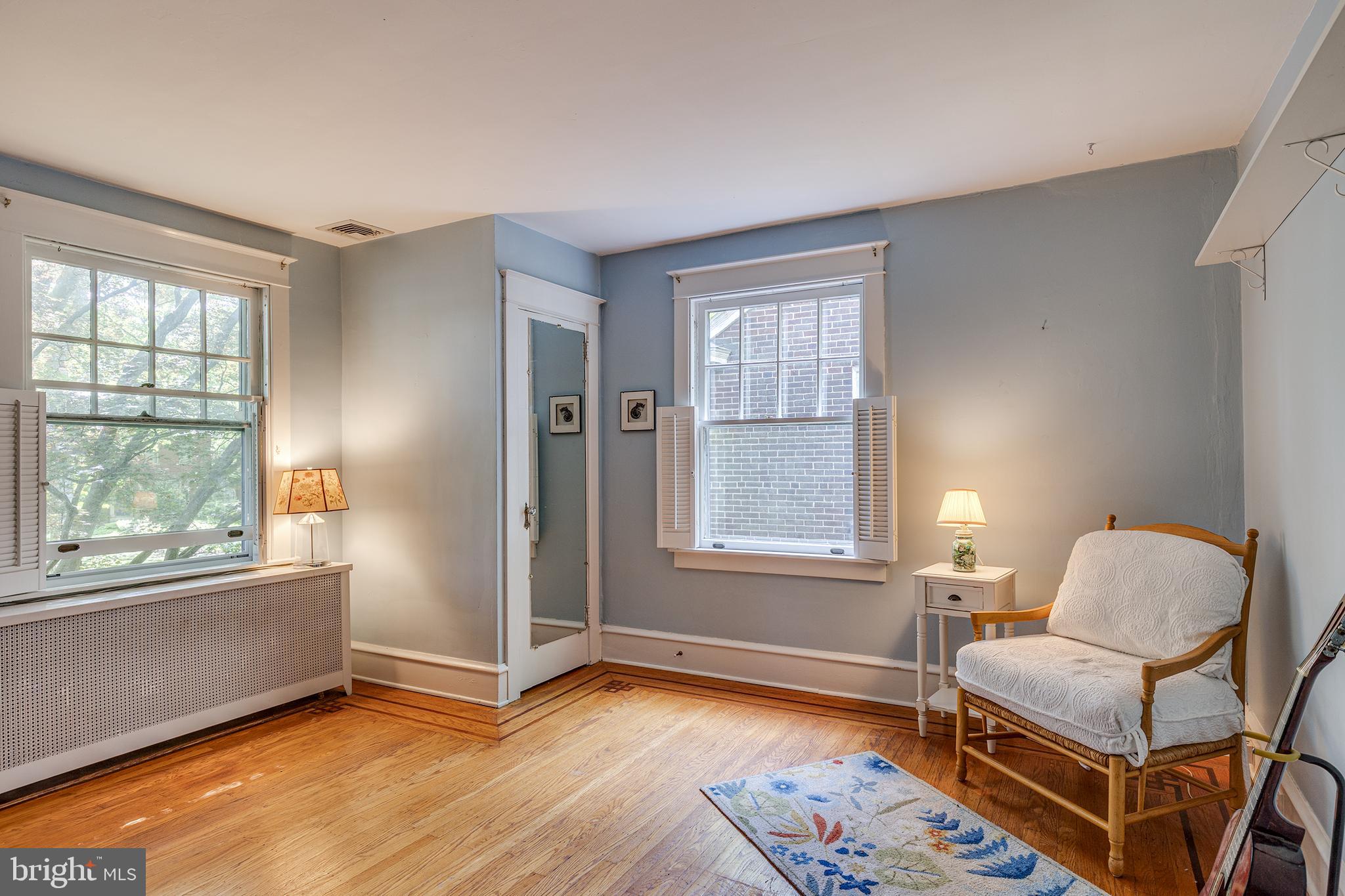 SCHOOL LANE HILLS - Residential