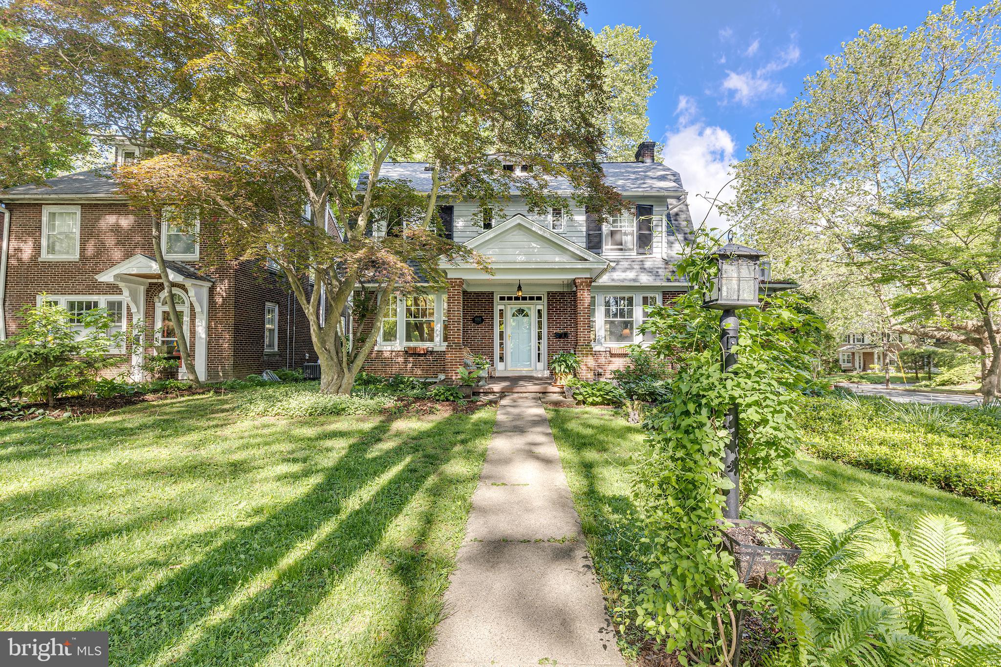 SCHOOL LANE HILLS - Residential