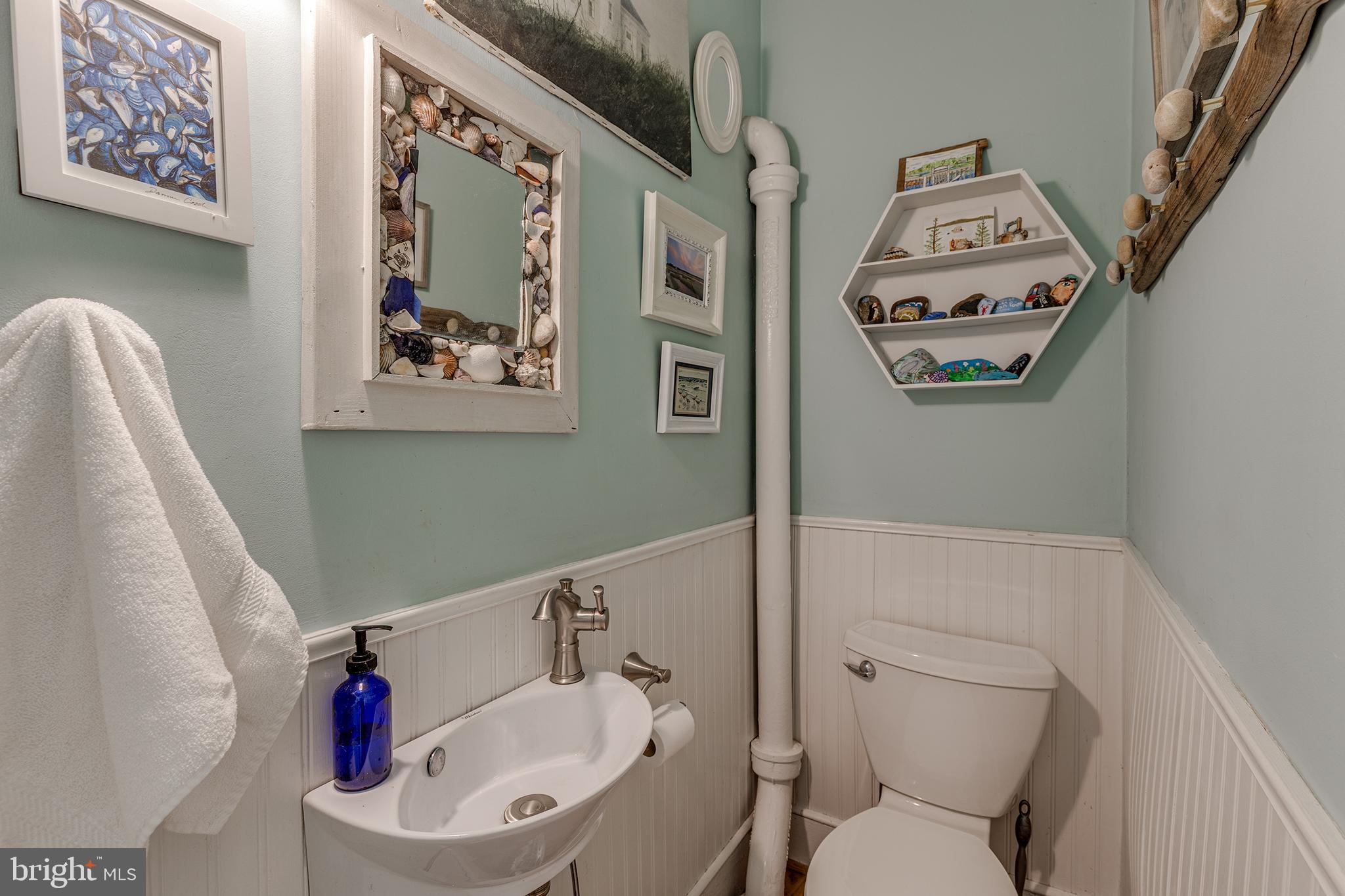 SCHOOL LANE HILLS - Residential
