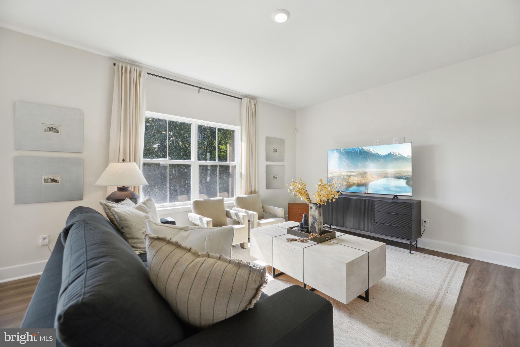 VALLEY VIEW - Residential