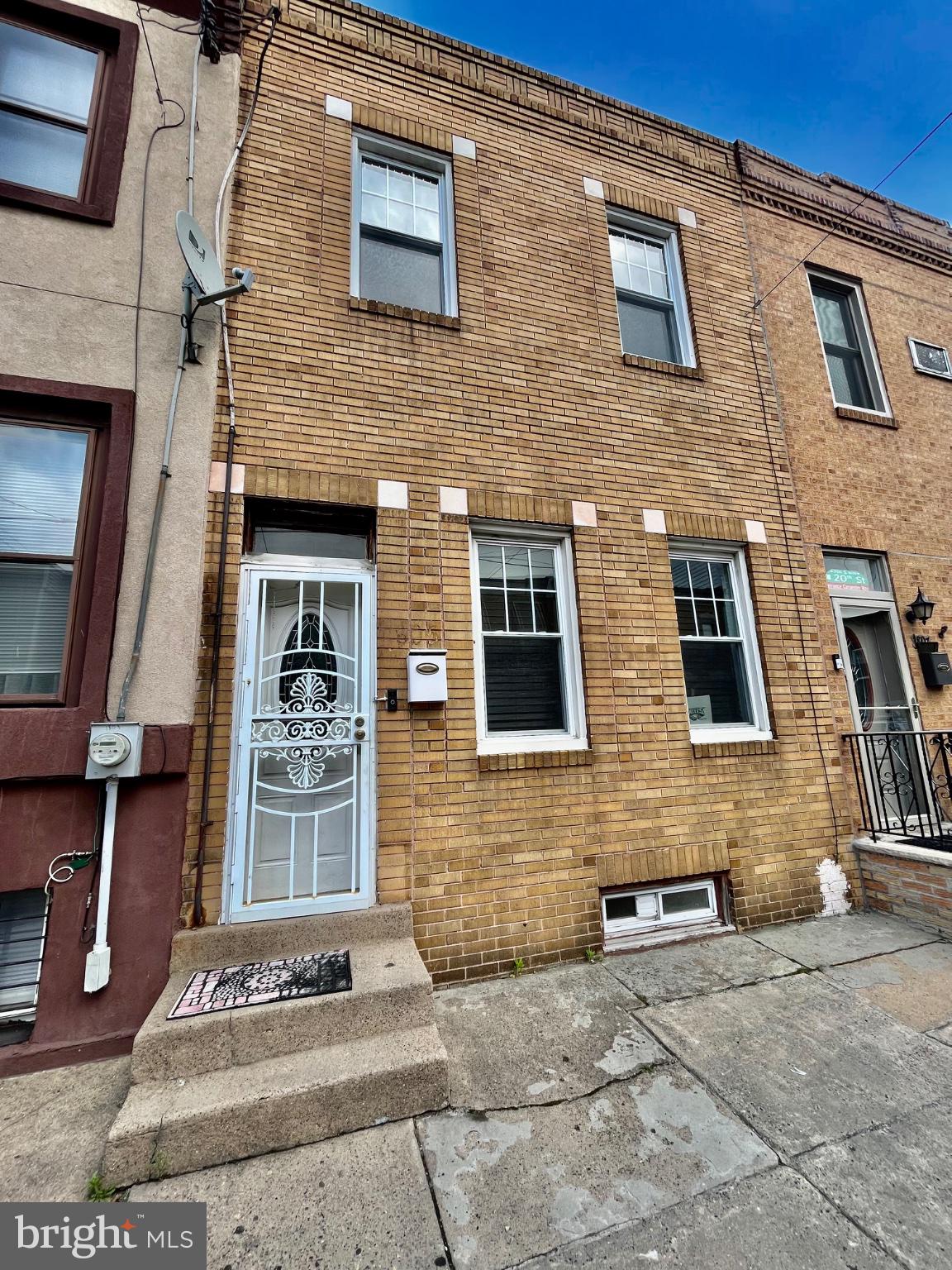 Discover the charm of this delightful 3-bedroom, 1.5-bathroom townhouse nestled in the vibrant Point Breeze/ New Bold neighborhood. This brick beauty combines classic architecture with modern conveniences, making it a perfect place to call home. Step inside to find a partially finished basement, ideal for a cozy den or extra storage. The heart of the home features a well-equipped kitchen with essential appliances, including a gas oven/range, refrigerator, dishwasher, and convenient washer and dryer. Step outside to a charming private yard, offering the perfect space for grilling, relaxing or gardening. The neighborhood boasts a strong sense of community, with local shops and eateries just a short stroll away. Public services are easily accessible, enhancing the convenience of daily life. This home is more than just a property; it's an opportunity to immerse yourself in a welcoming community. Experience the perfect blend of comfort, convenience, and connection in Point Breeze/New Bold. Don't miss your chance to make this charming townhouse your own!