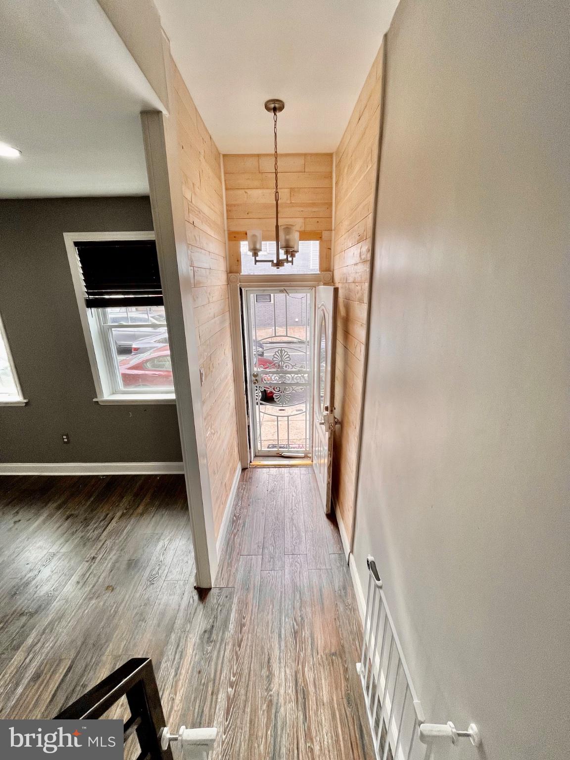 POINT BREEZE - Residential