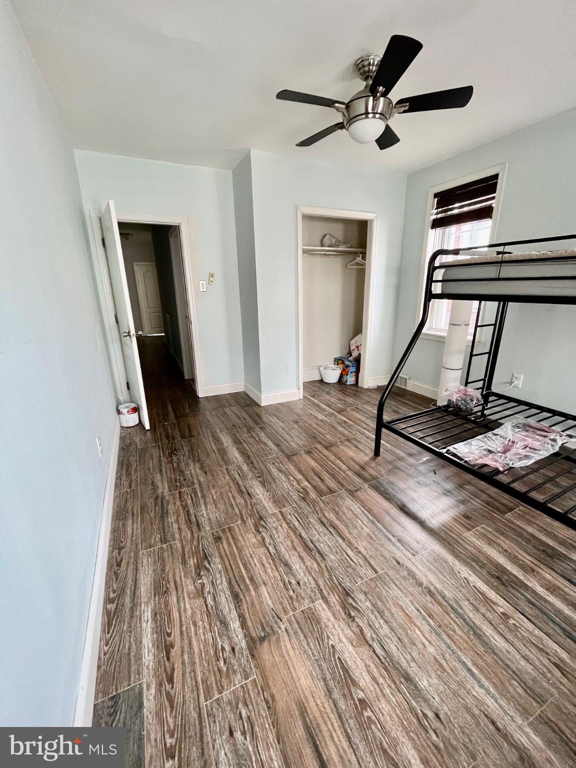POINT BREEZE - Residential