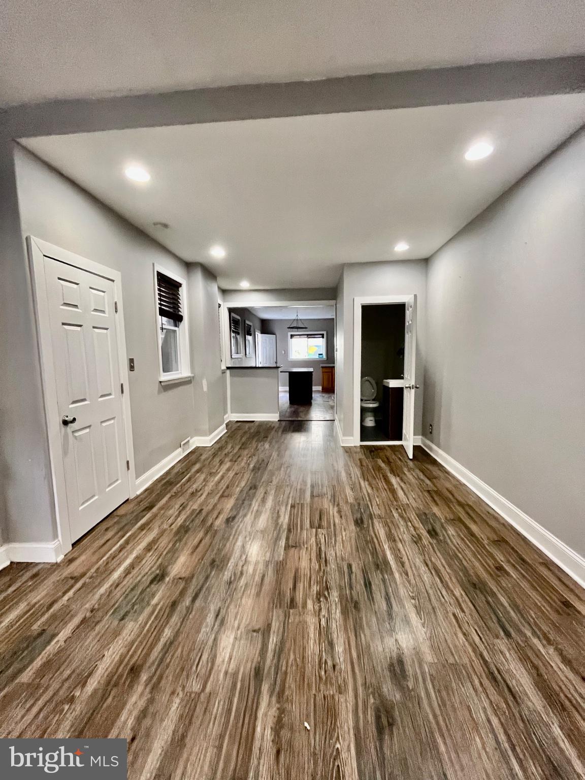 POINT BREEZE - Residential