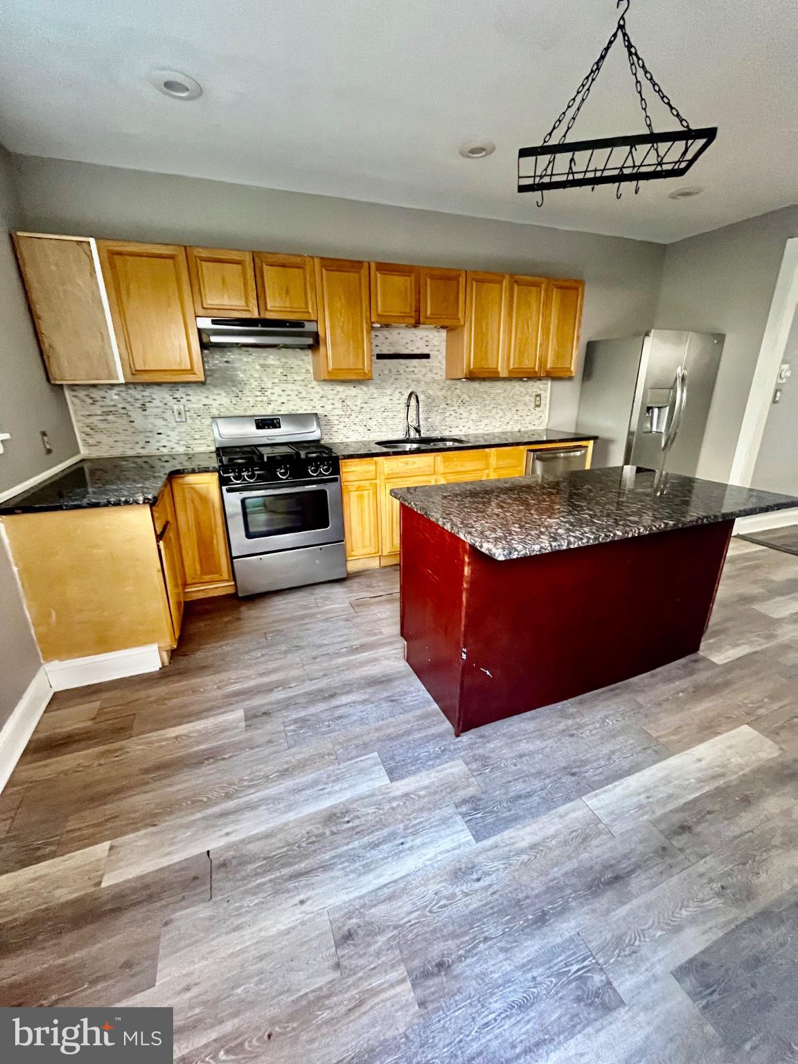 POINT BREEZE - Residential