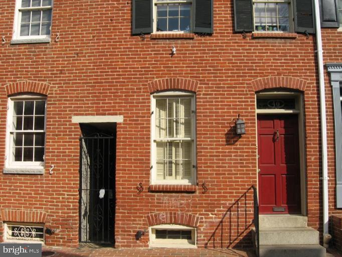 FEDERAL HILL HISTORIC DISTRICT - Residential Lease