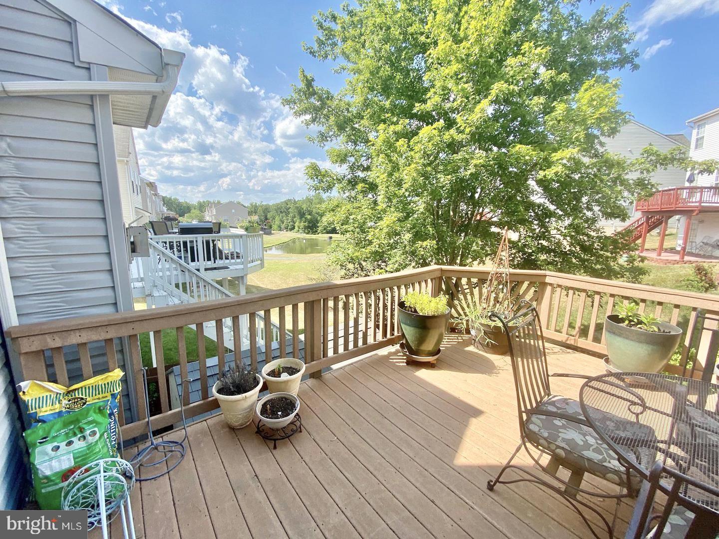 APPLE GROVE - Residential