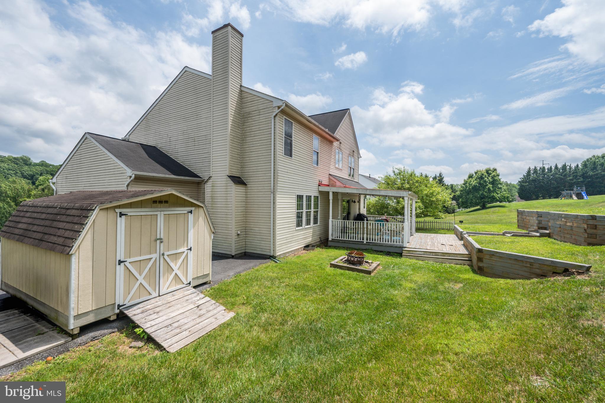 SAMHILL ESTATES - Residential