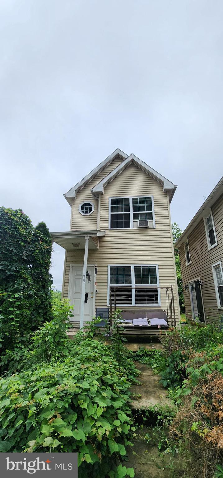 BRUNSWICK - Residential