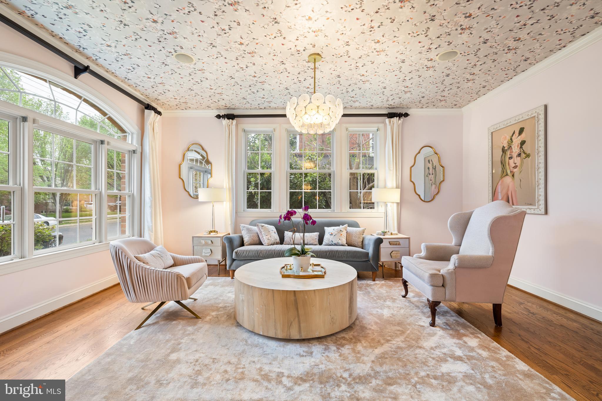 OVER LEE KNOLLS - Residential
