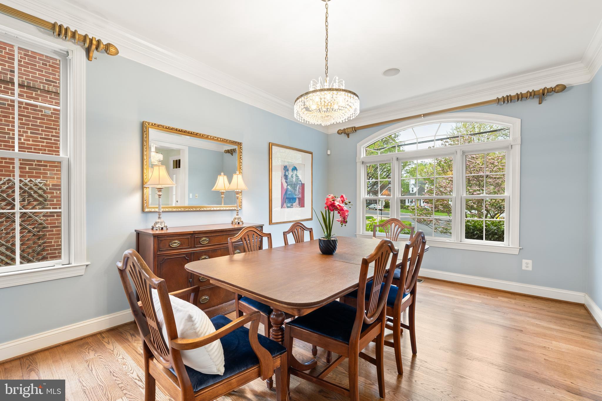 OVER LEE KNOLLS - Residential