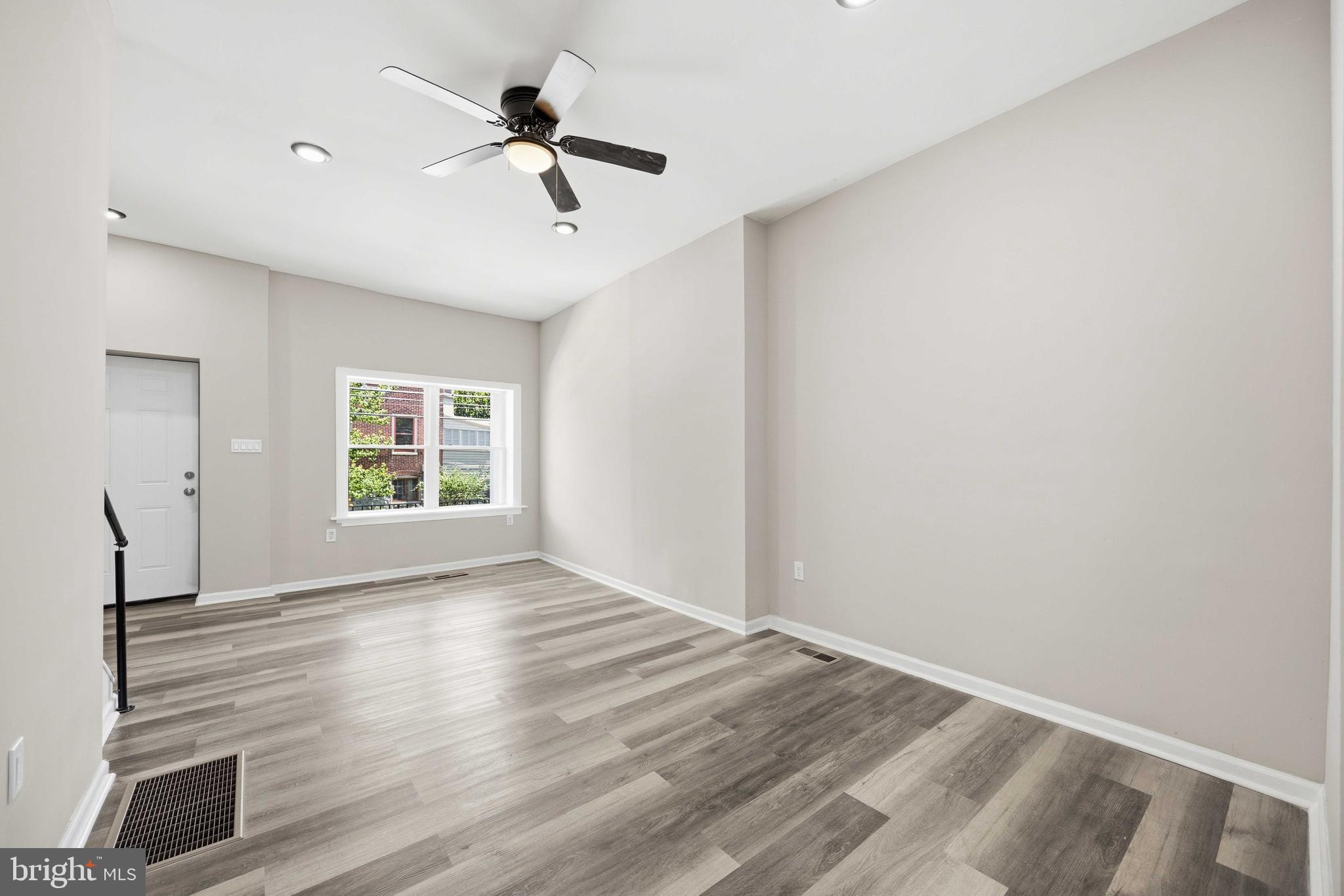 GERMANTOWN (WEST) - Residential