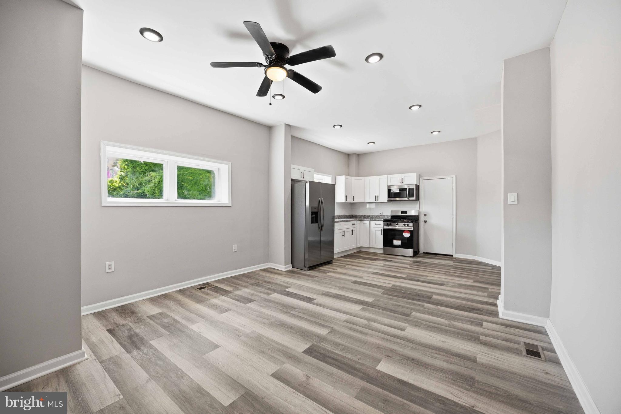 GERMANTOWN (WEST) - Residential