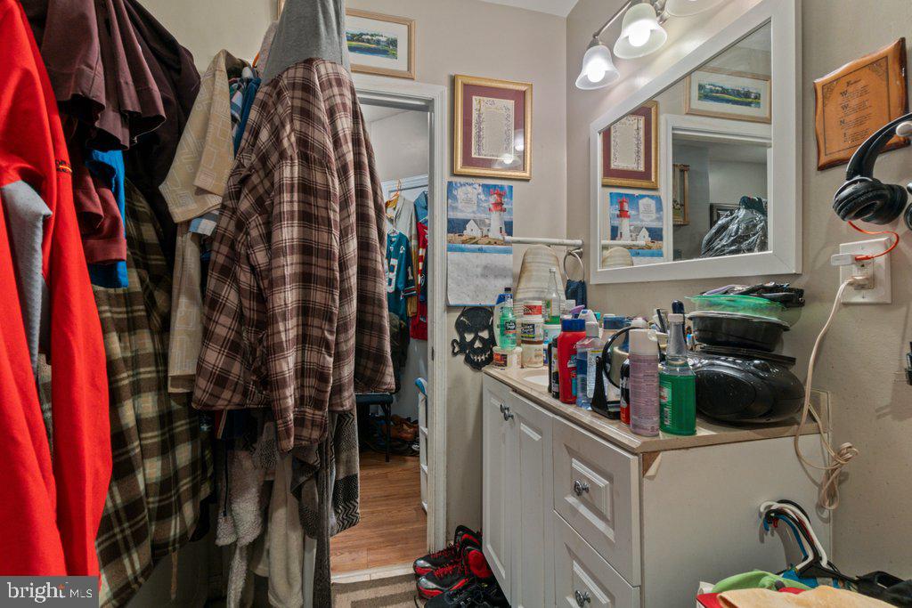 RESERVOIR HILL - Commercial Sale