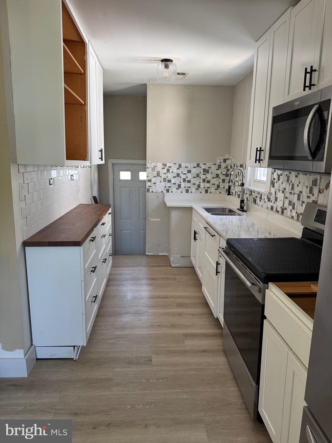 BRENTWOOD - Residential