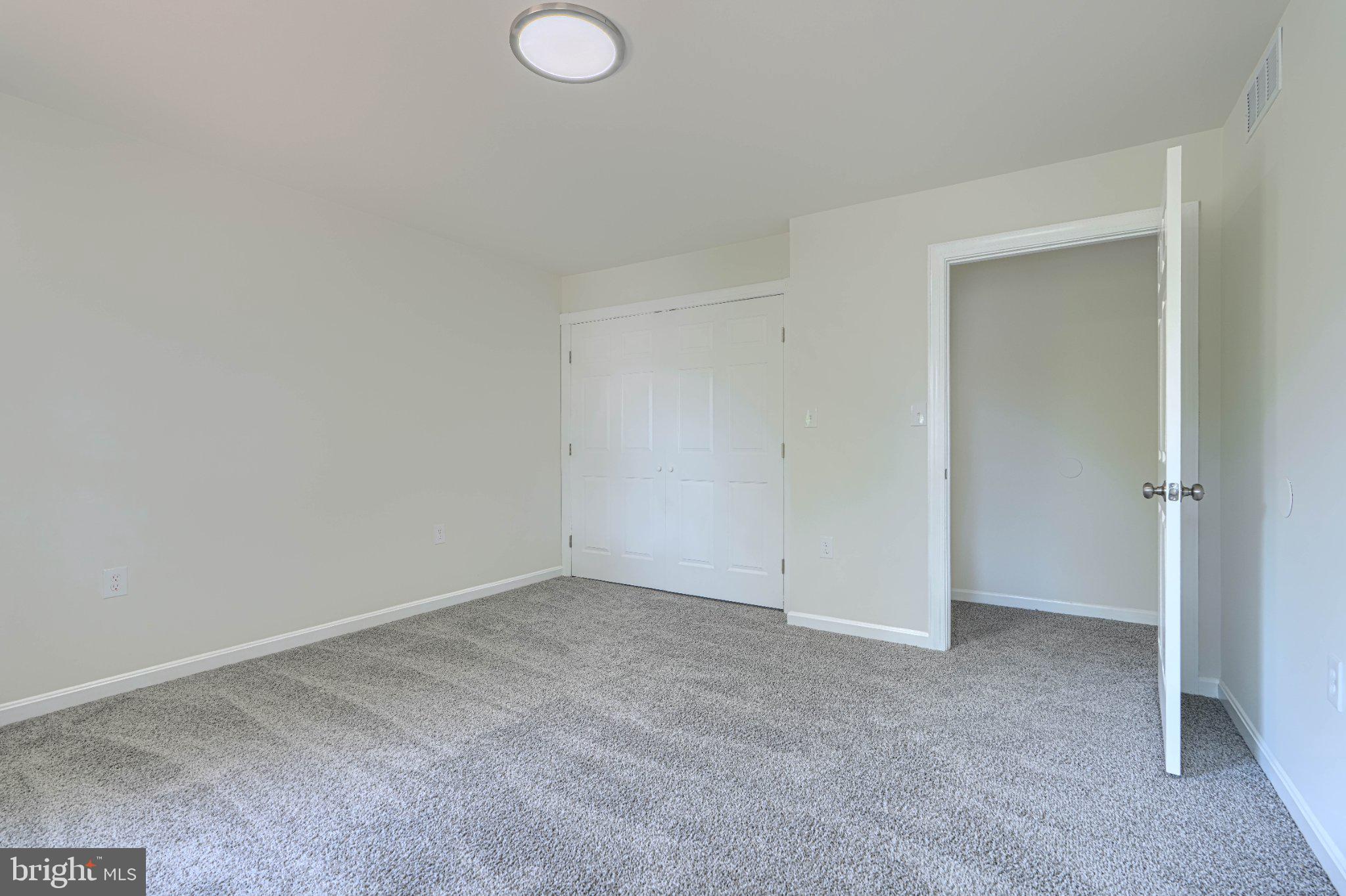 CLOVERFIELDS - Residential