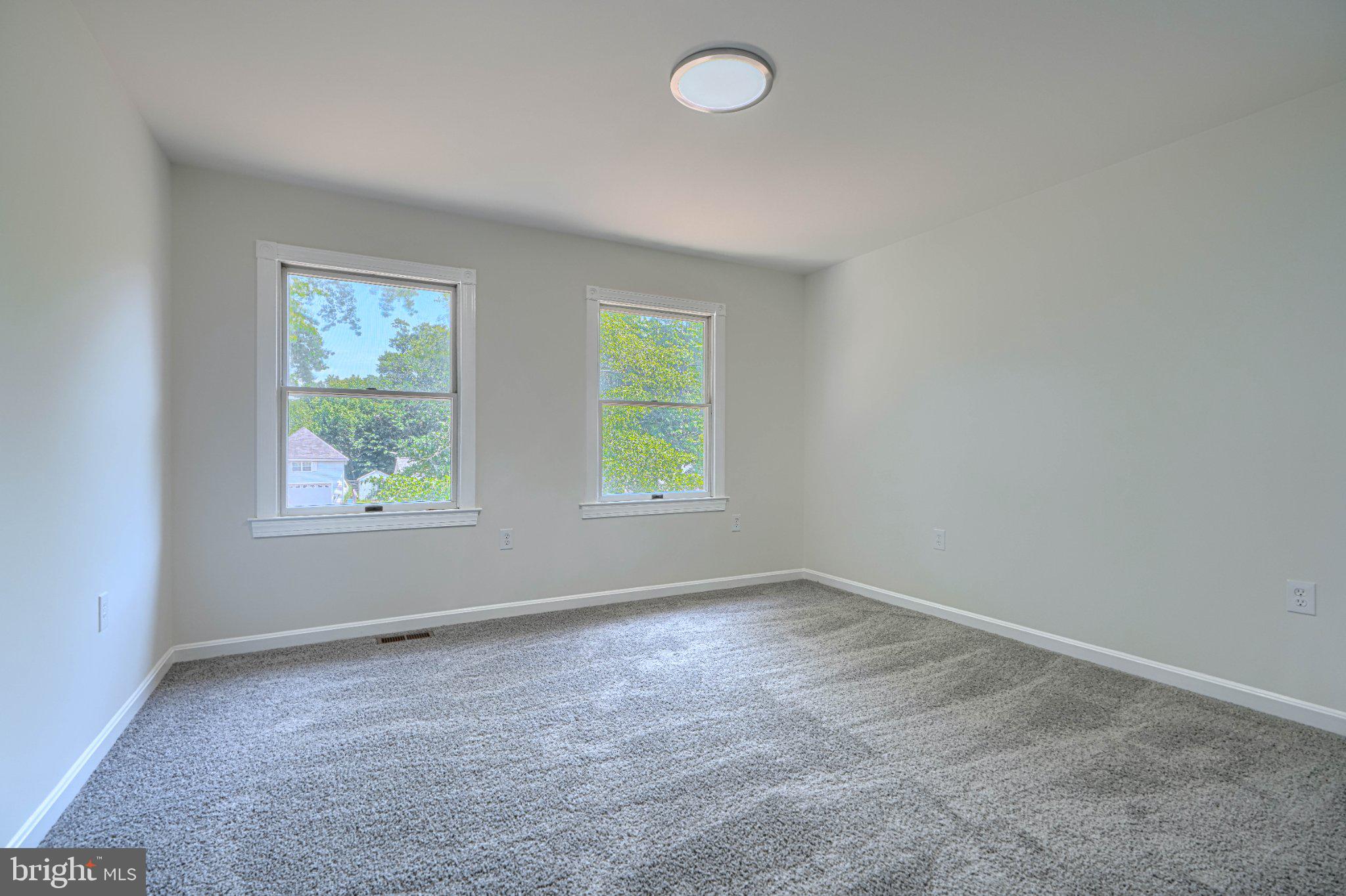 CLOVERFIELDS - Residential
