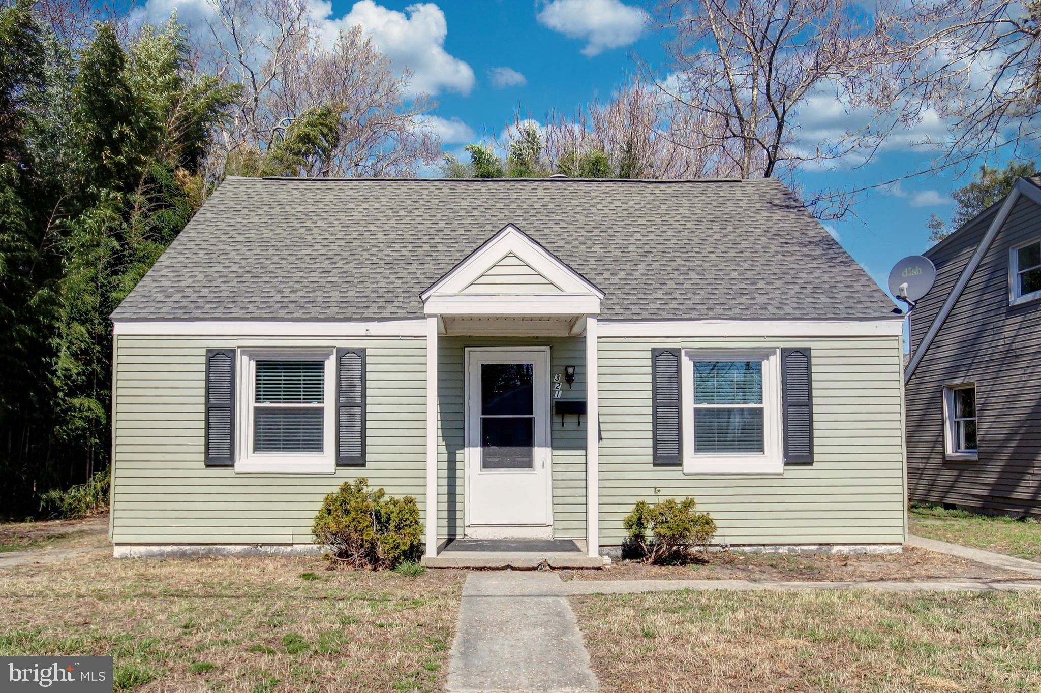 Recently renovated bungalow just a few blocks away from schools, dining, and shopping in the heart of Salisbury. The entire kitchen has been completely redone with new cabinets, counters and appliances as well as new luxury vinyl plank flooring that flows into the living room and bathroom. Other improvements include a brand new roof, water heater, plus fresh paint and carpet. This place makes a great starter home or investment property.