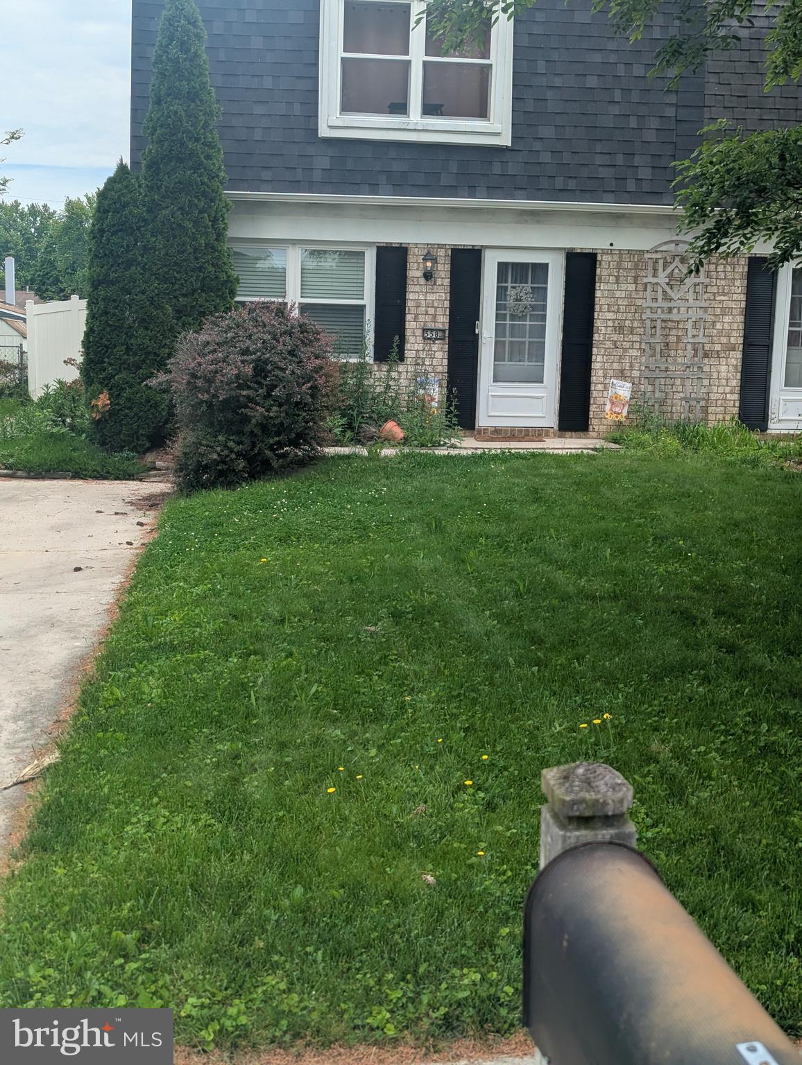 CENTER STREET - Residential