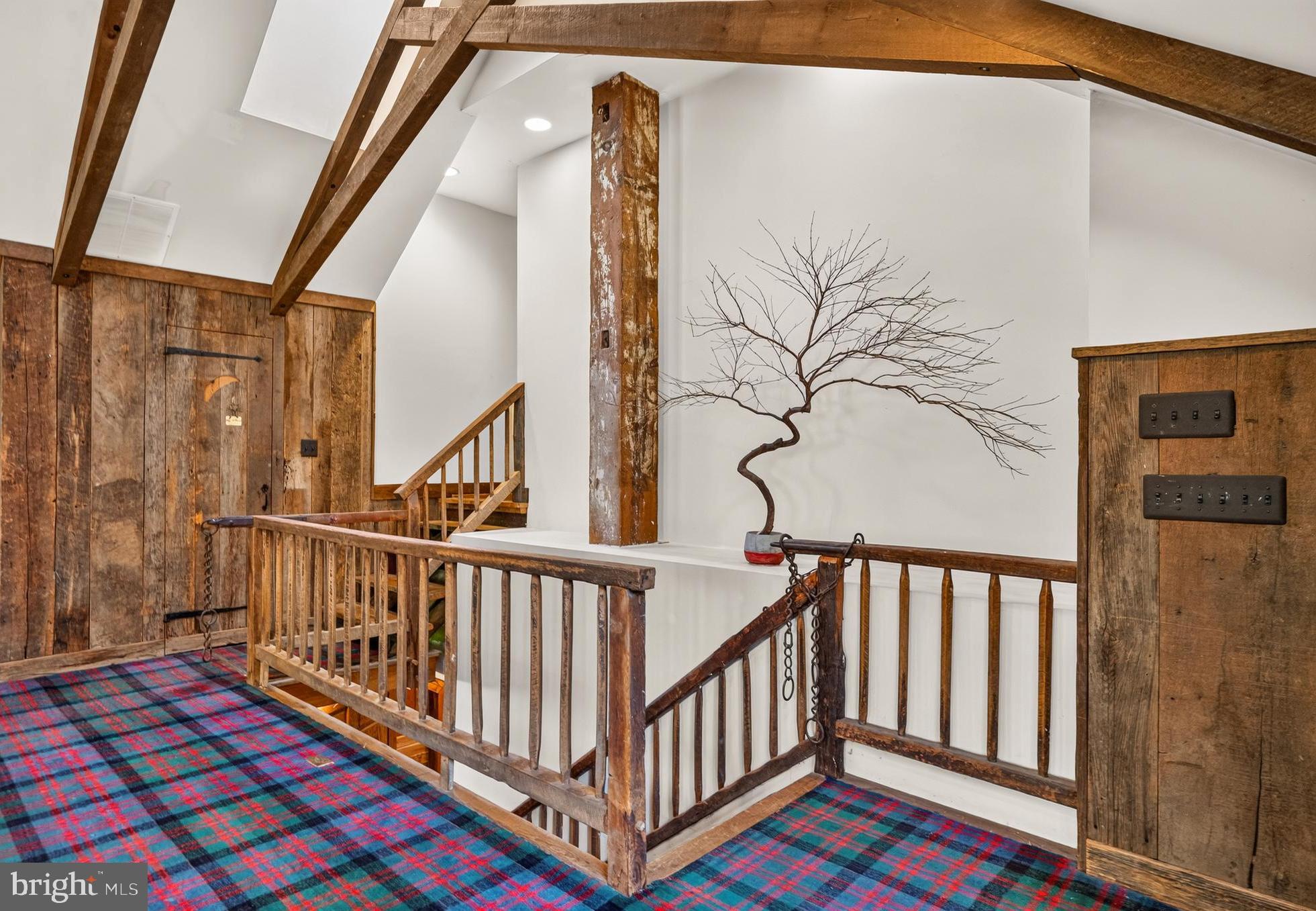 CEDAR RUN - Residential