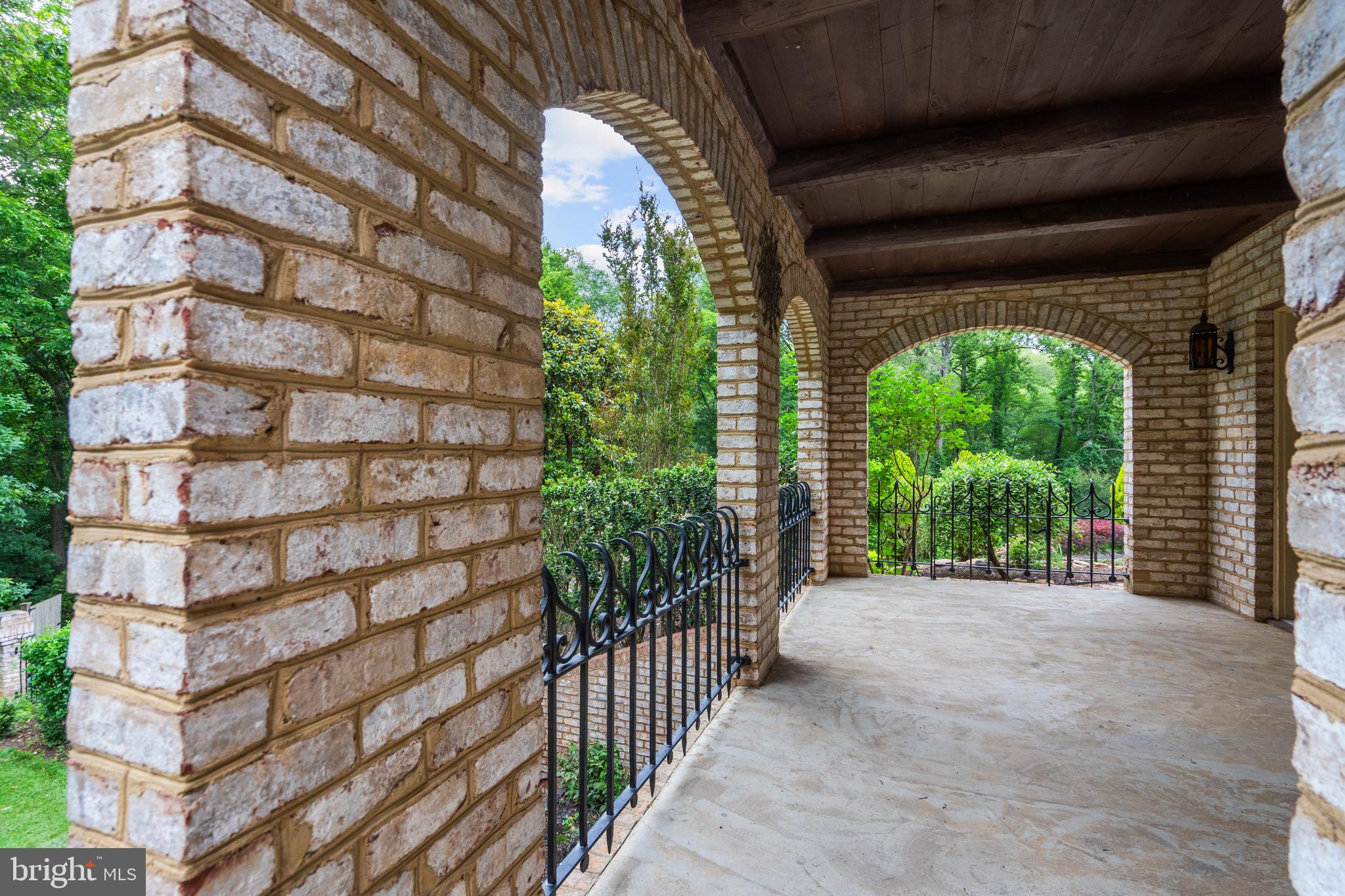 CEDAR RUN - Residential