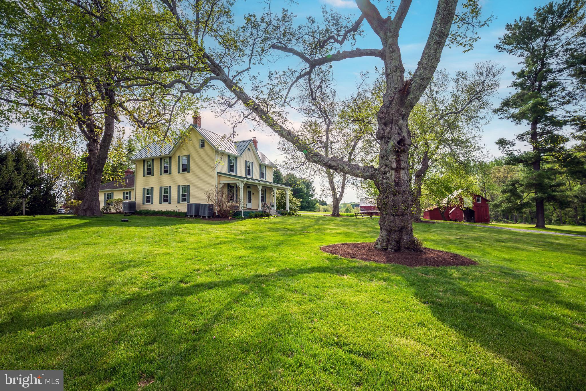 DENIT ESTATES - Residential
