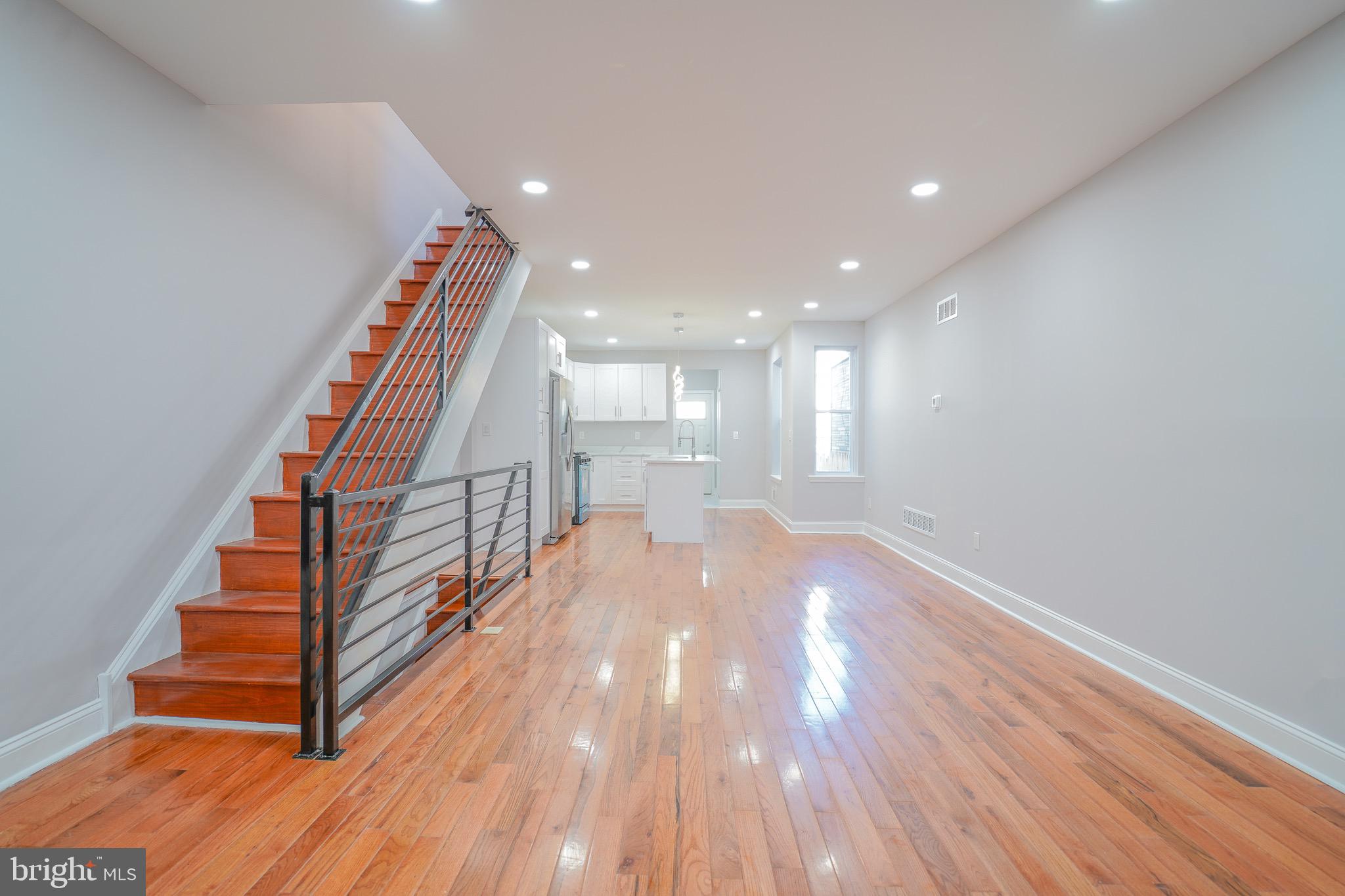 POINT BREEZE - Residential