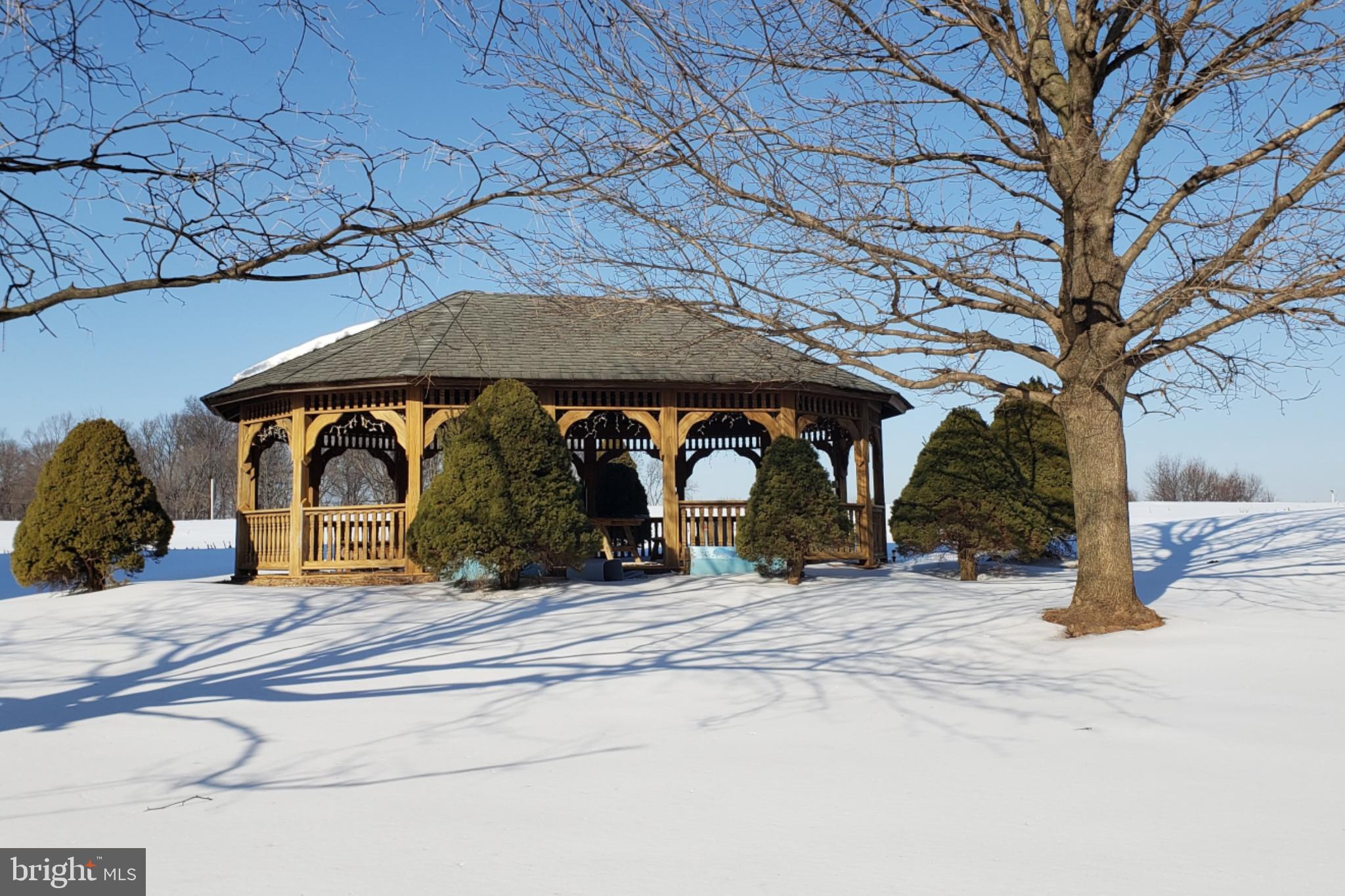 LONDONDERRY TWP - Farm
