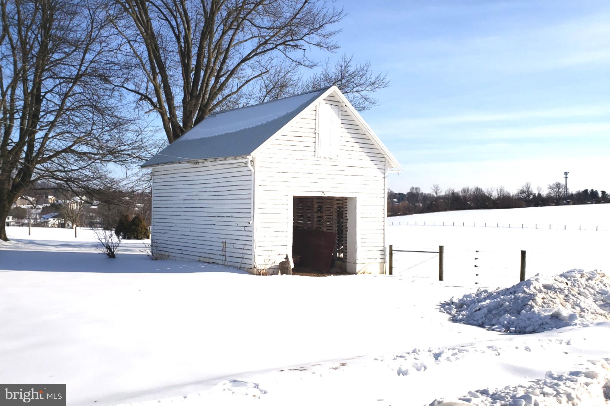 LONDONDERRY TWP - Farm