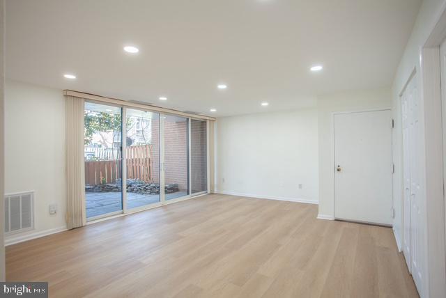 DIAMOND FARM - Residential