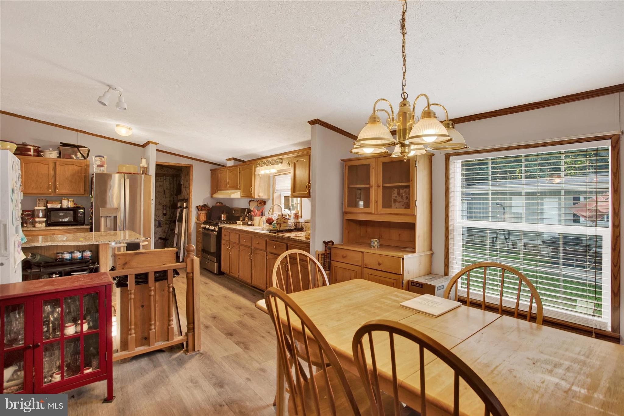 BOONE'S MOBILE ESTATES - Residential