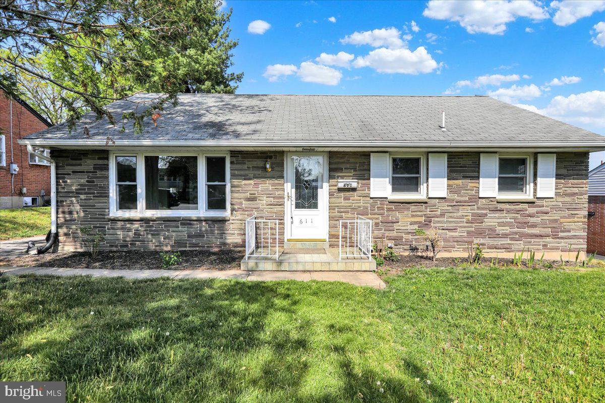 ELIZABETHTOWN BOROUGH - Residential