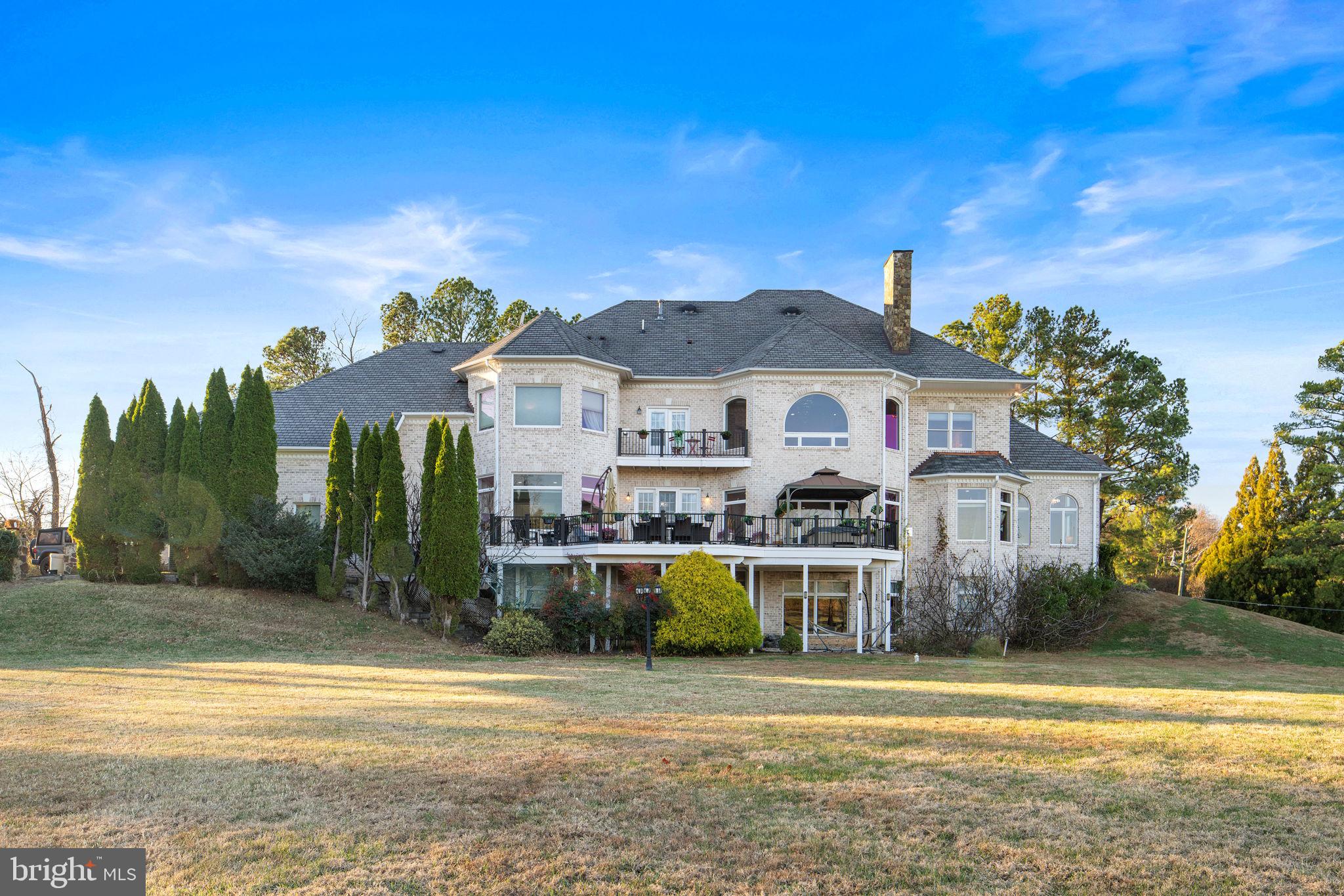 DEERFIELD FARM - Residential