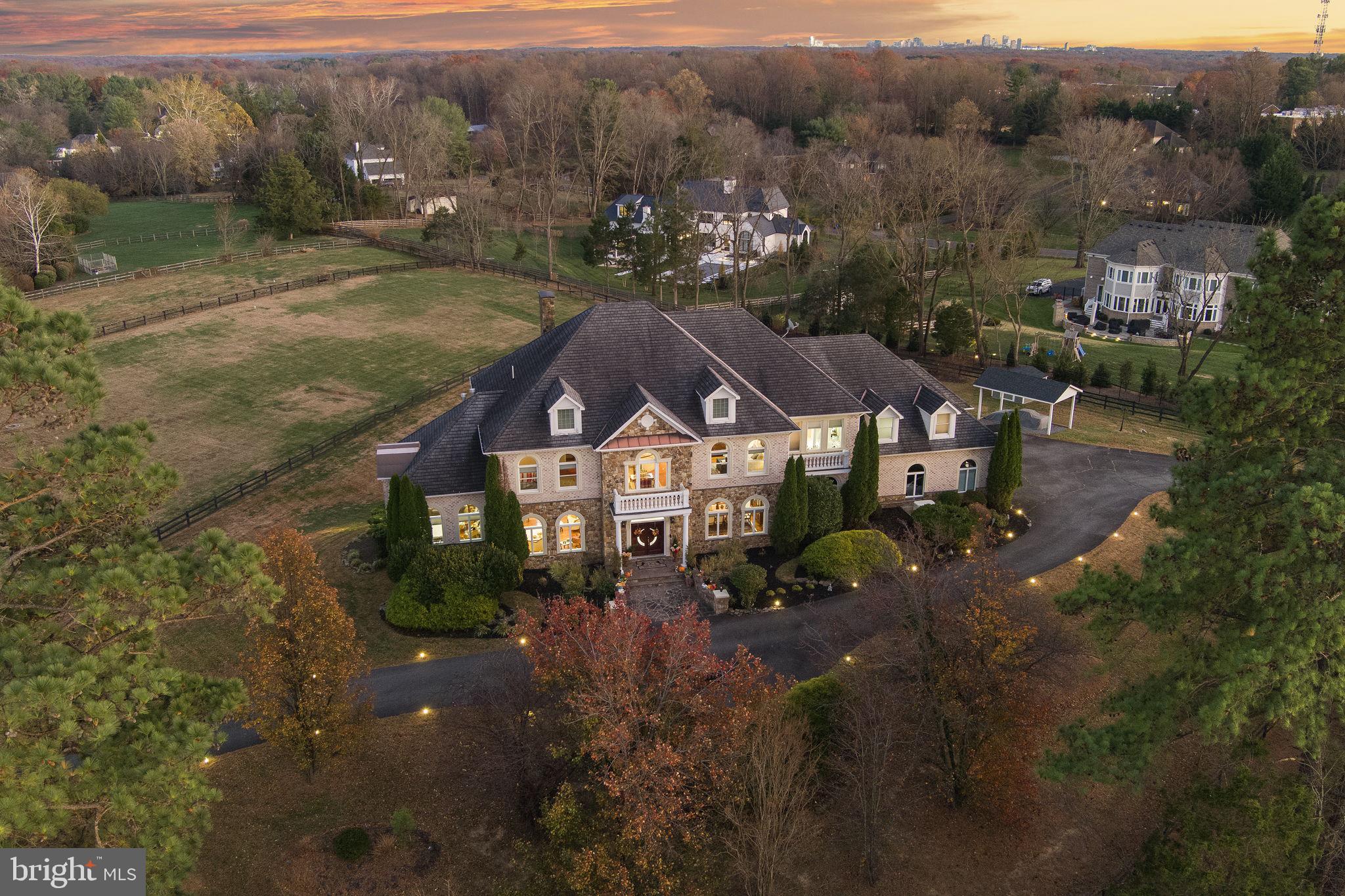 DEERFIELD FARM - Residential