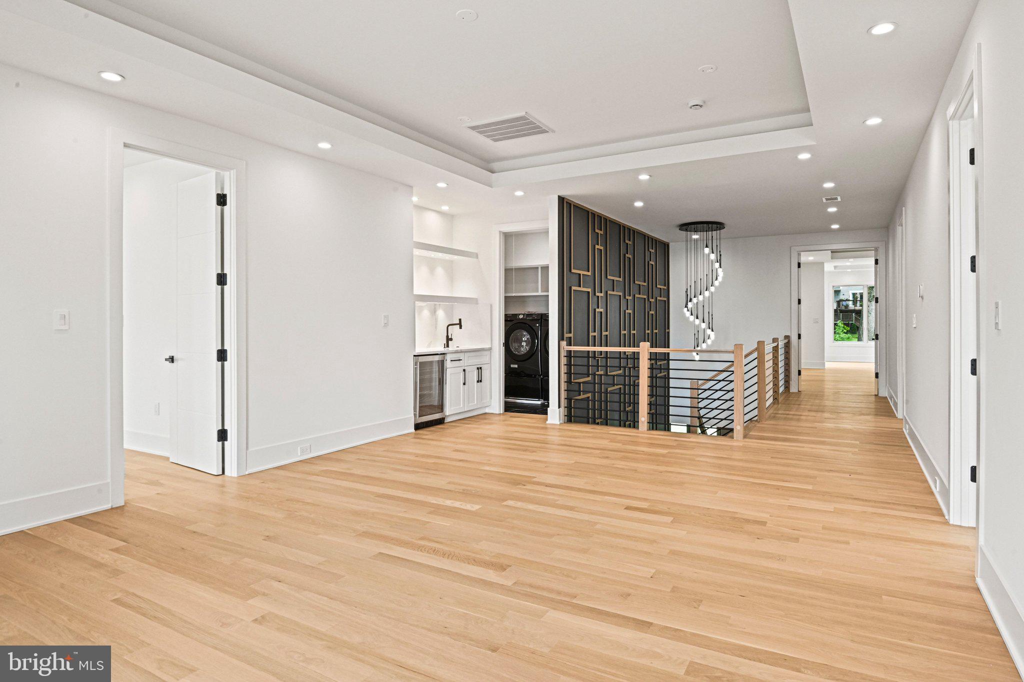 WESTBRIAR COUNTRY CLUB ESTATES - Residential