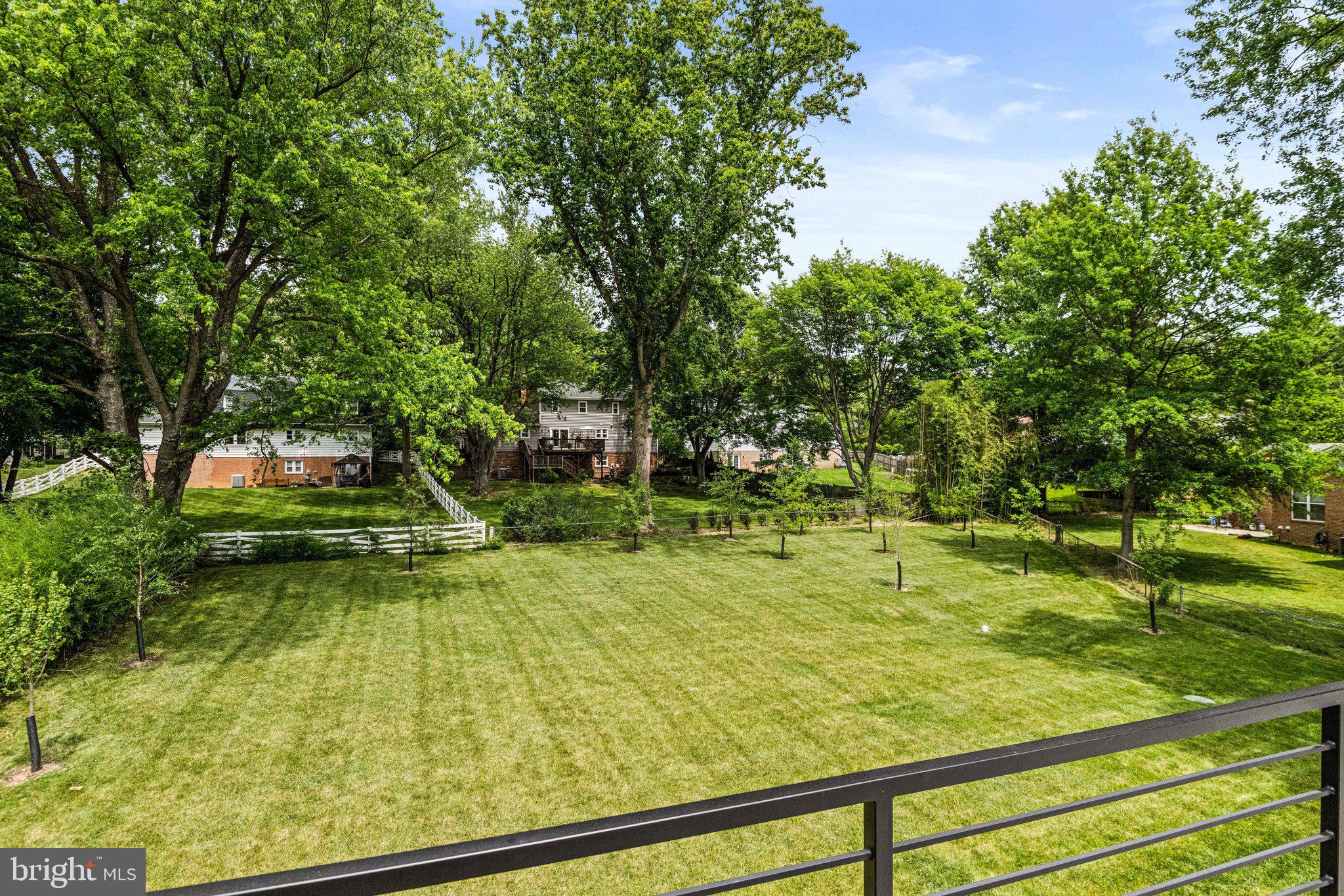 WESTBRIAR COUNTRY CLUB ESTATES - Residential
