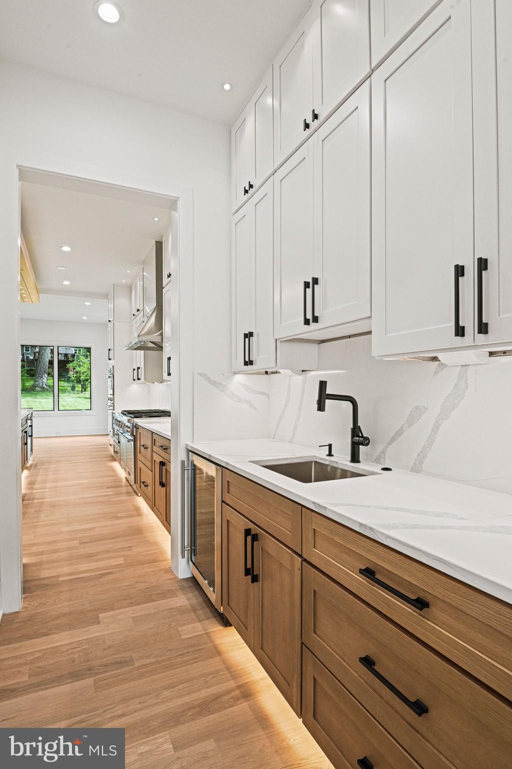WESTBRIAR COUNTRY CLUB ESTATES - Residential