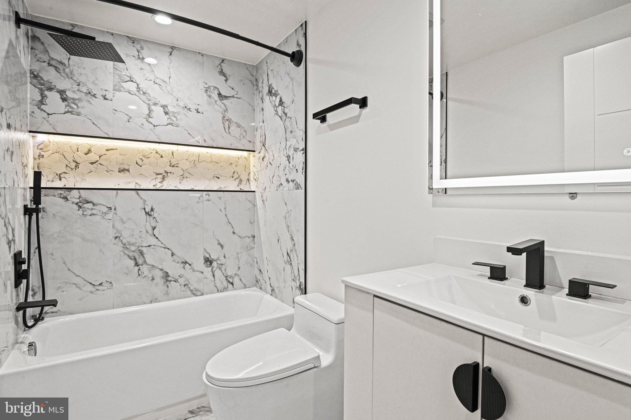 WESTBRIAR COUNTRY CLUB ESTATES - Residential