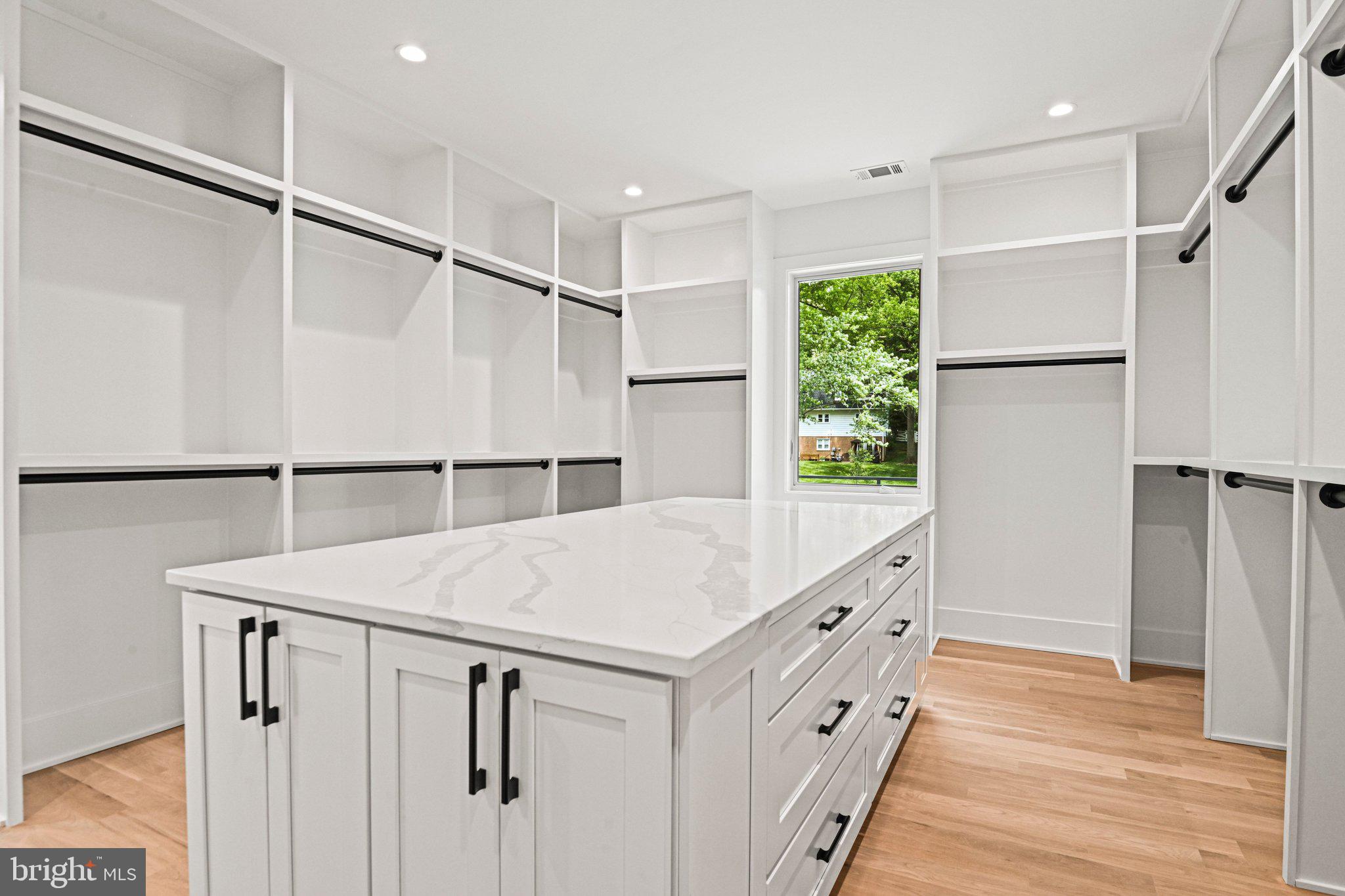 WESTBRIAR COUNTRY CLUB ESTATES - Residential