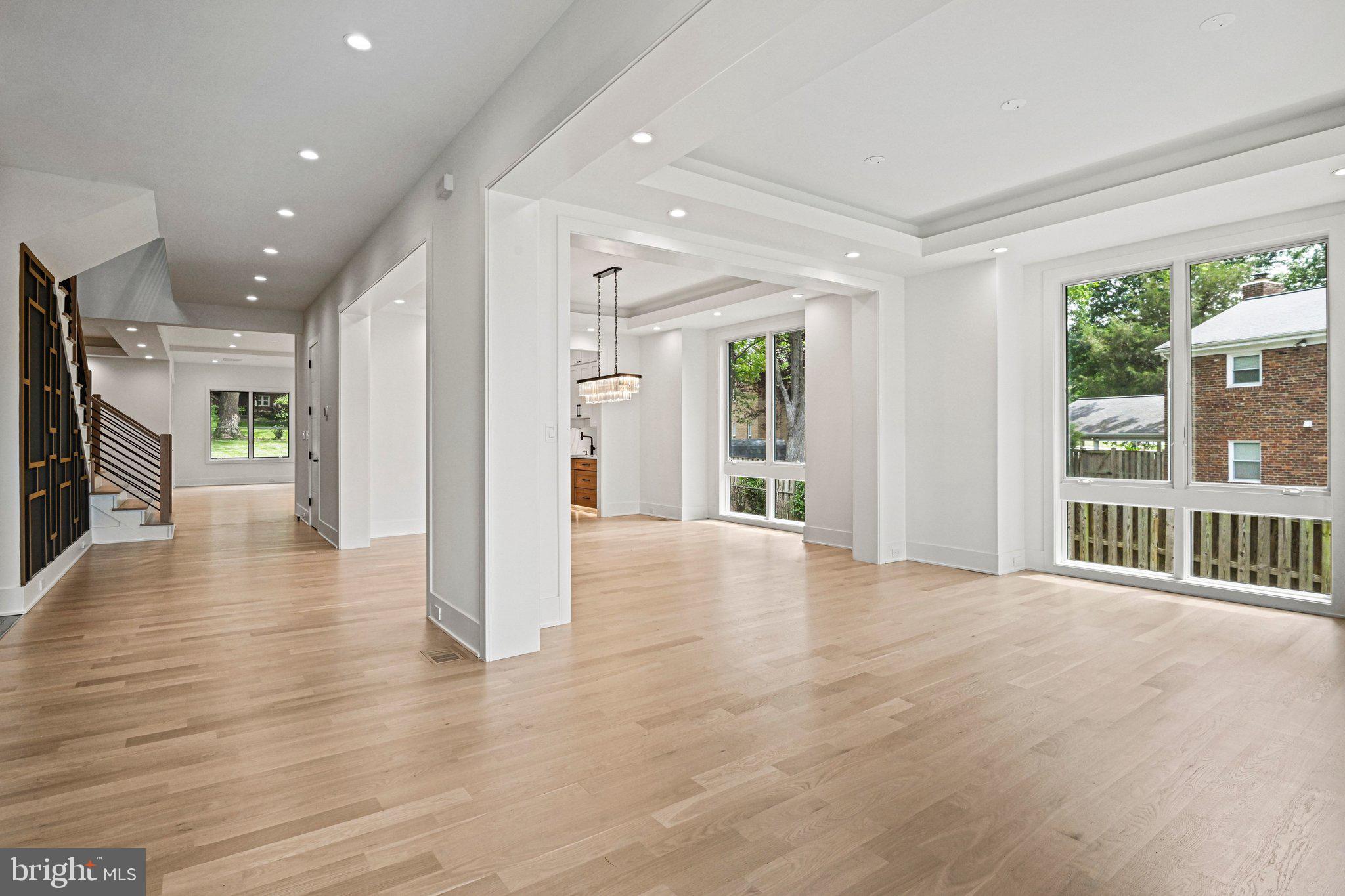 WESTBRIAR COUNTRY CLUB ESTATES - Residential