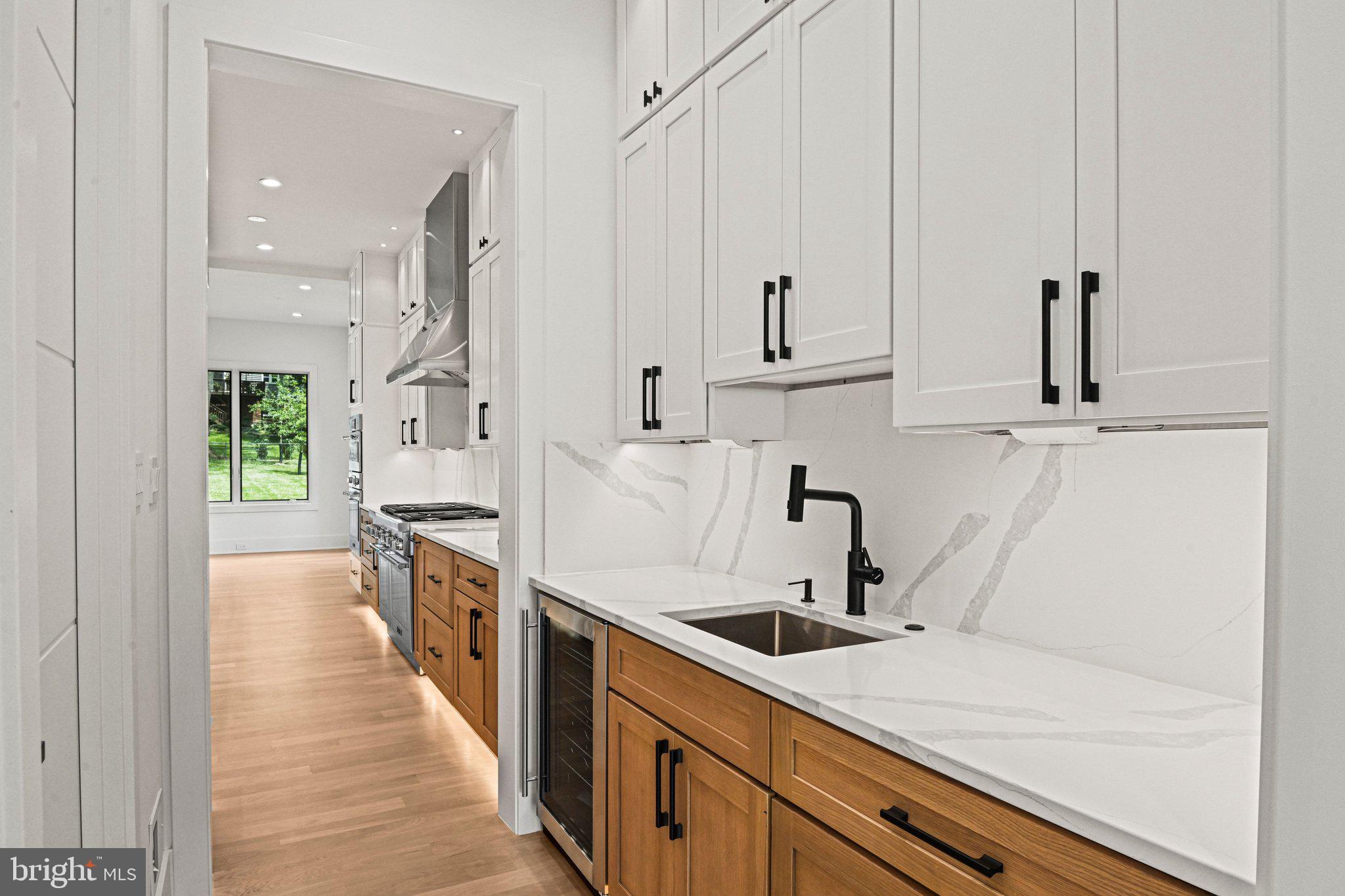 WESTBRIAR COUNTRY CLUB ESTATES - Residential