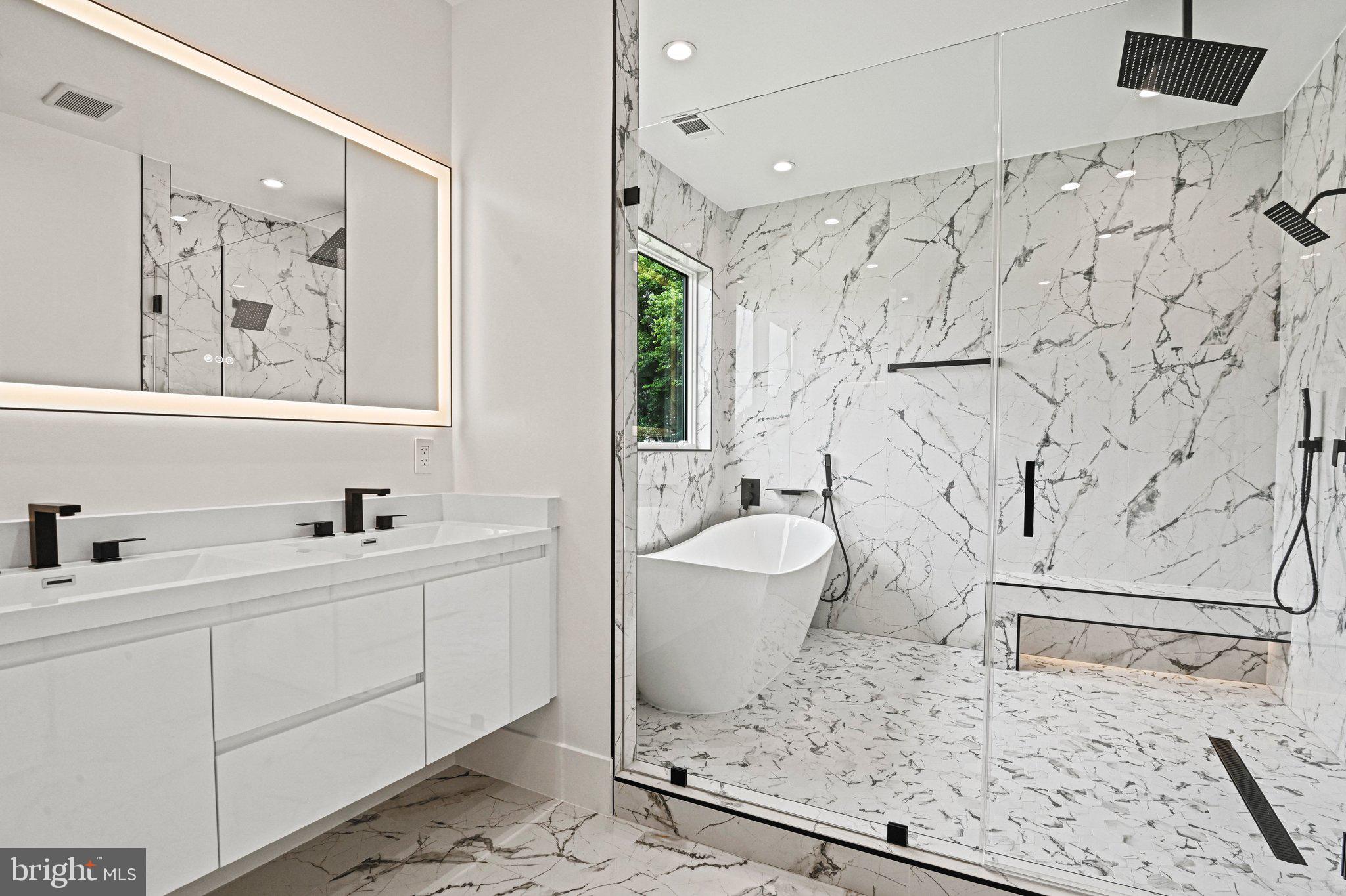 WESTBRIAR COUNTRY CLUB ESTATES - Residential