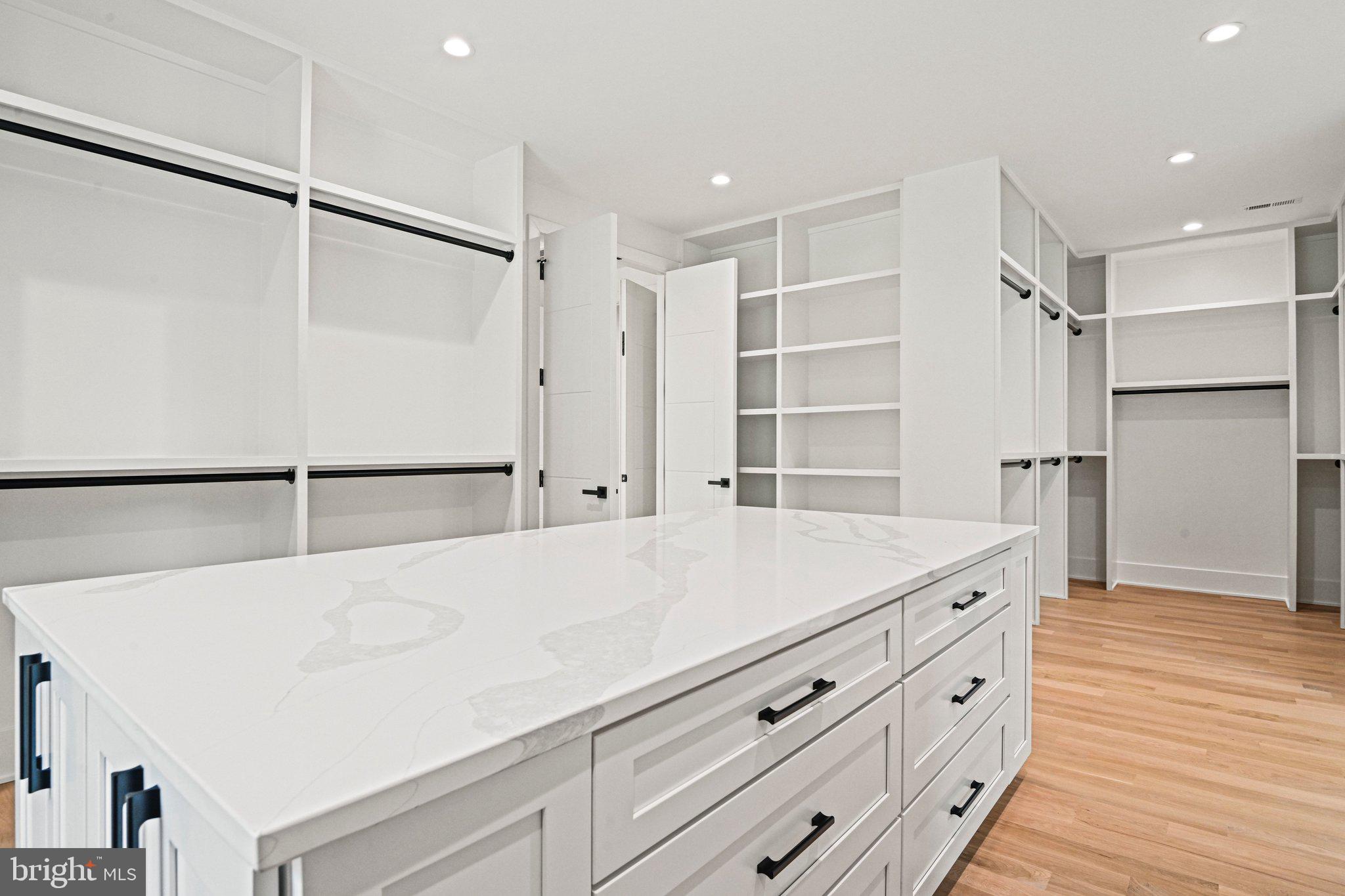 WESTBRIAR COUNTRY CLUB ESTATES - Residential
