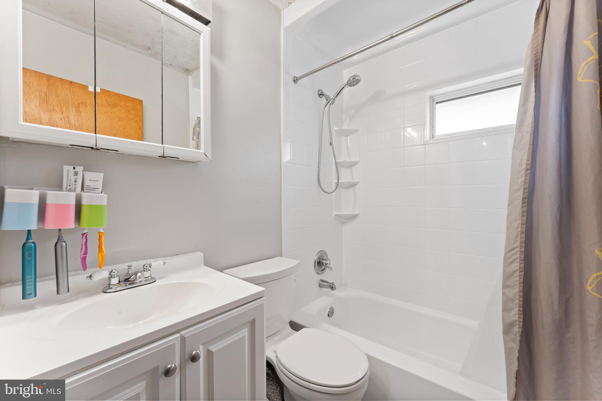 DREXEL HILL - Residential