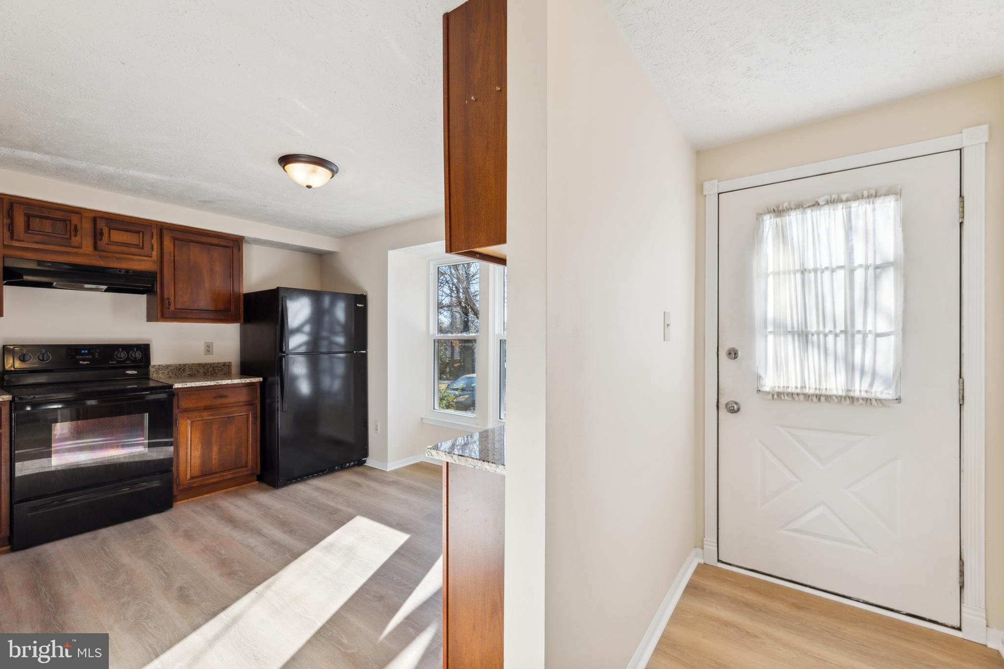 MONTCLAIR - Residential Lease