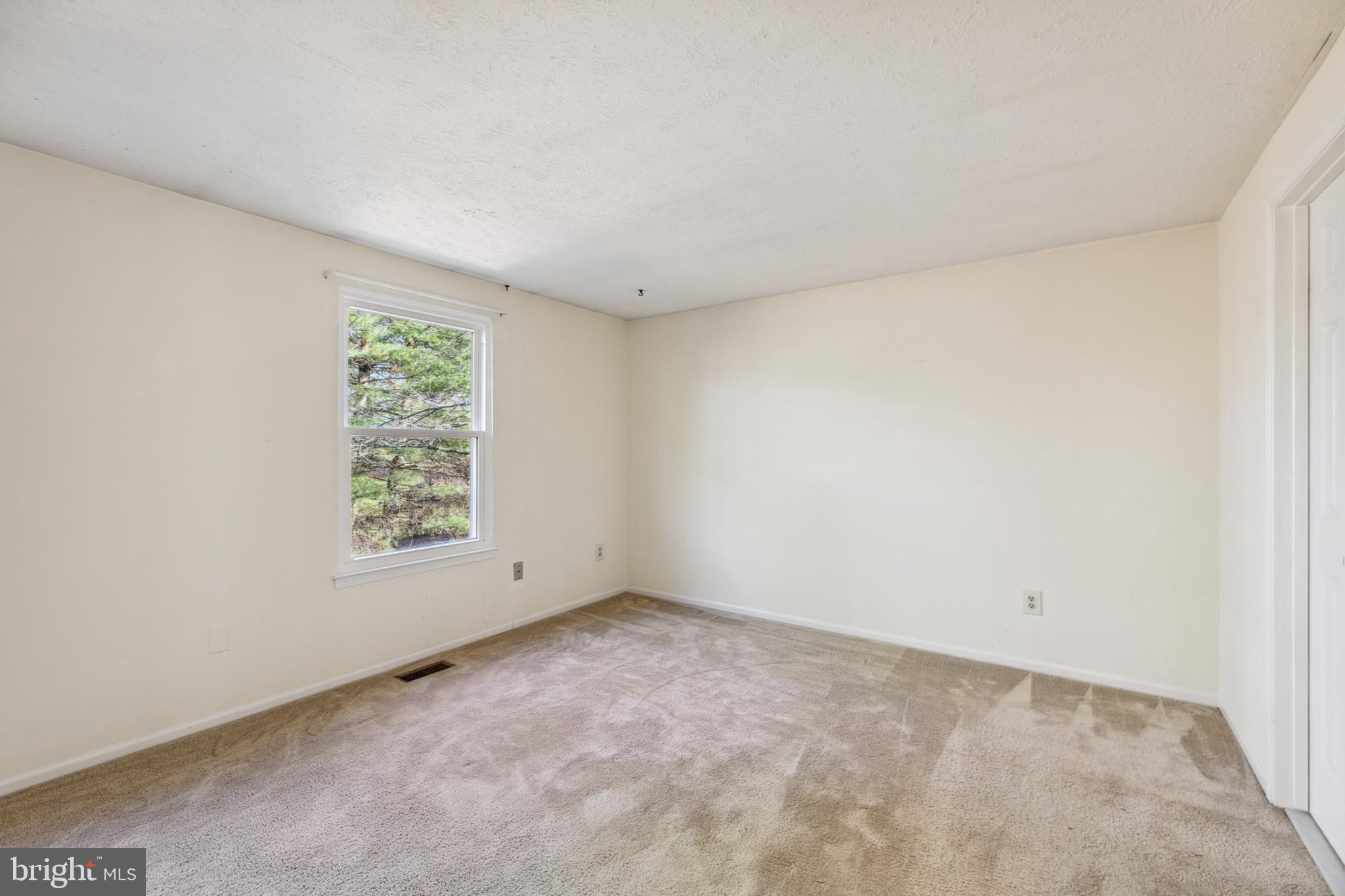 MONTCLAIR - Residential Lease