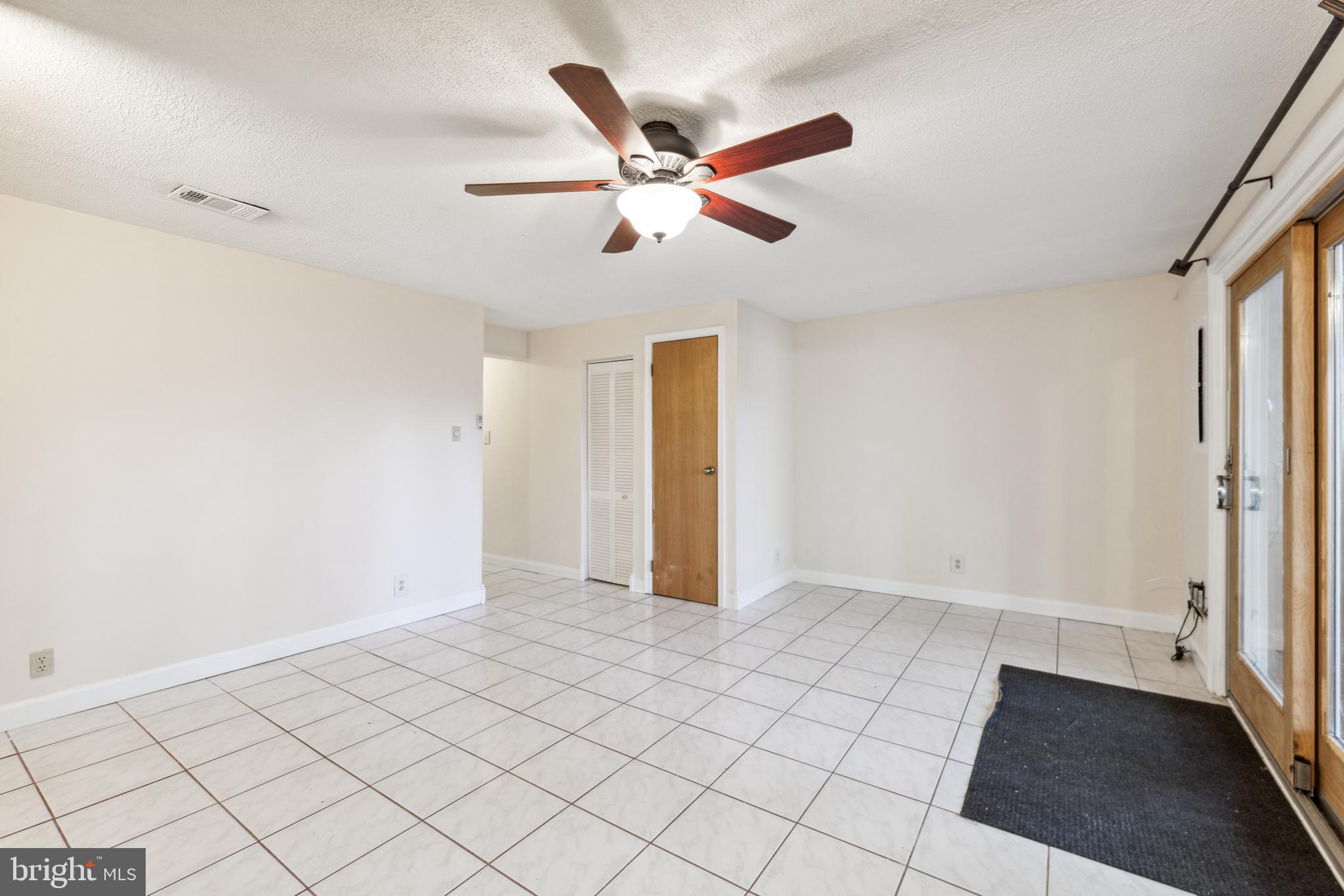 MONTCLAIR - Residential Lease