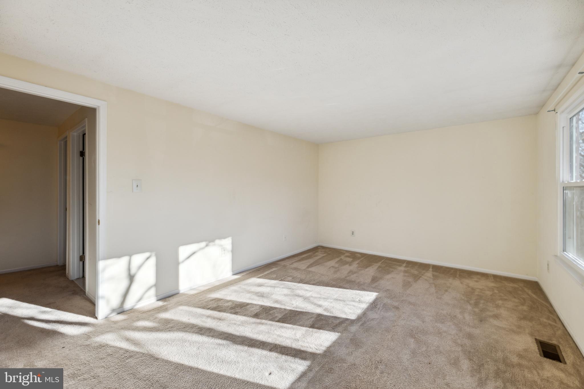 MONTCLAIR - Residential Lease