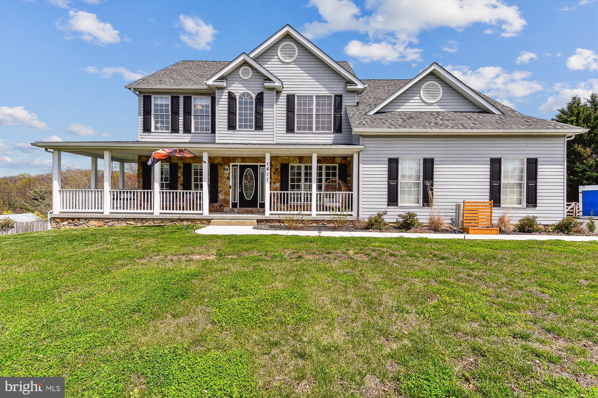 EAGLES GROVE - Residential